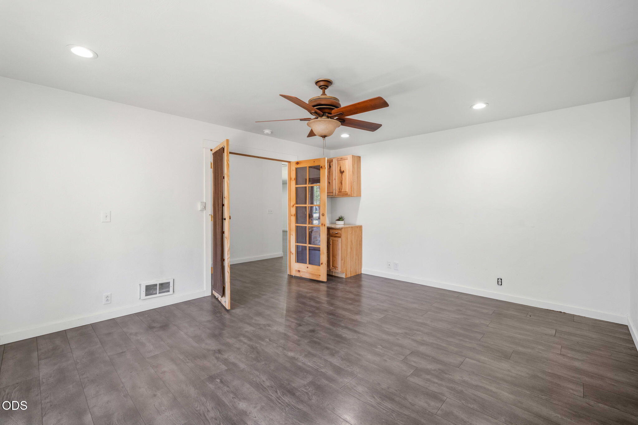 52917 Shady Lane