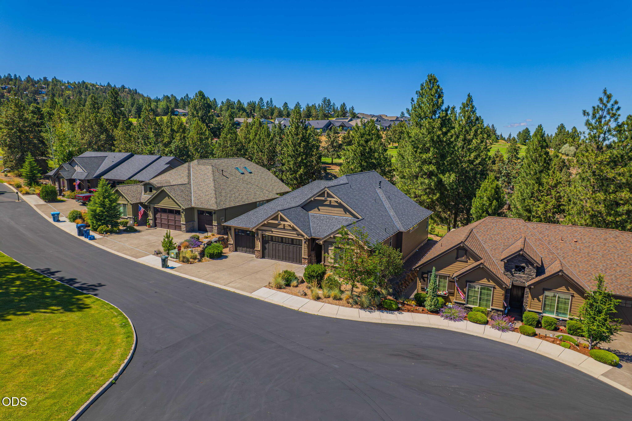 2596 NW Pine Terrace Drive