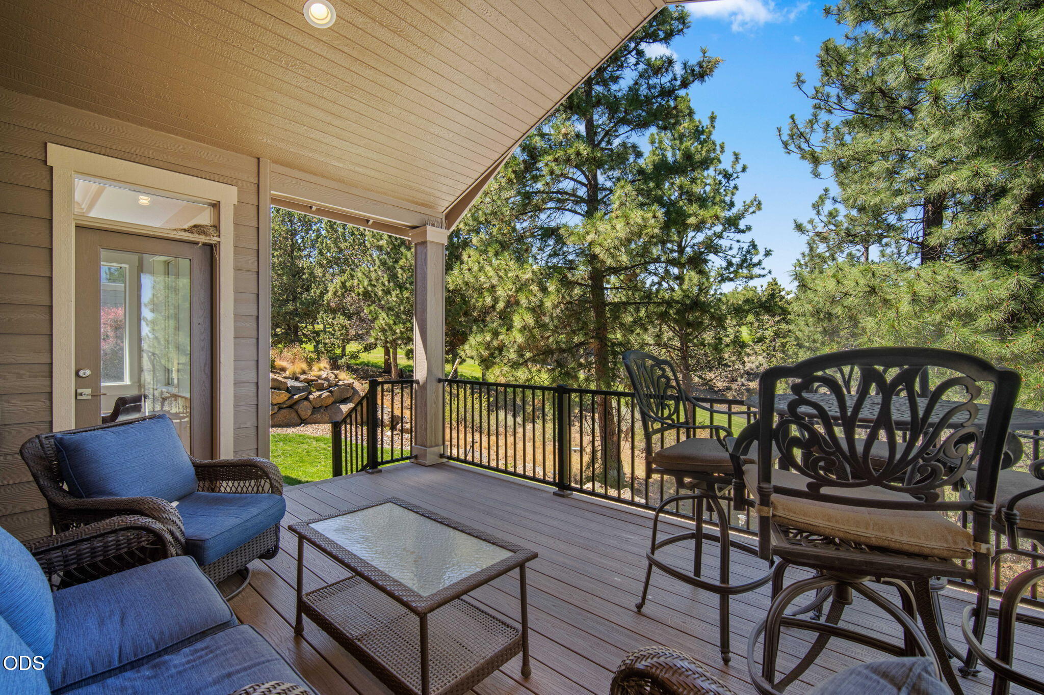 2596 NW Pine Terrace Drive