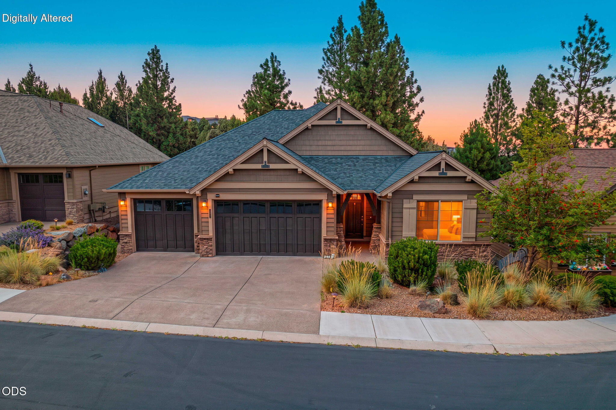 2596 NW Pine Terrace Drive