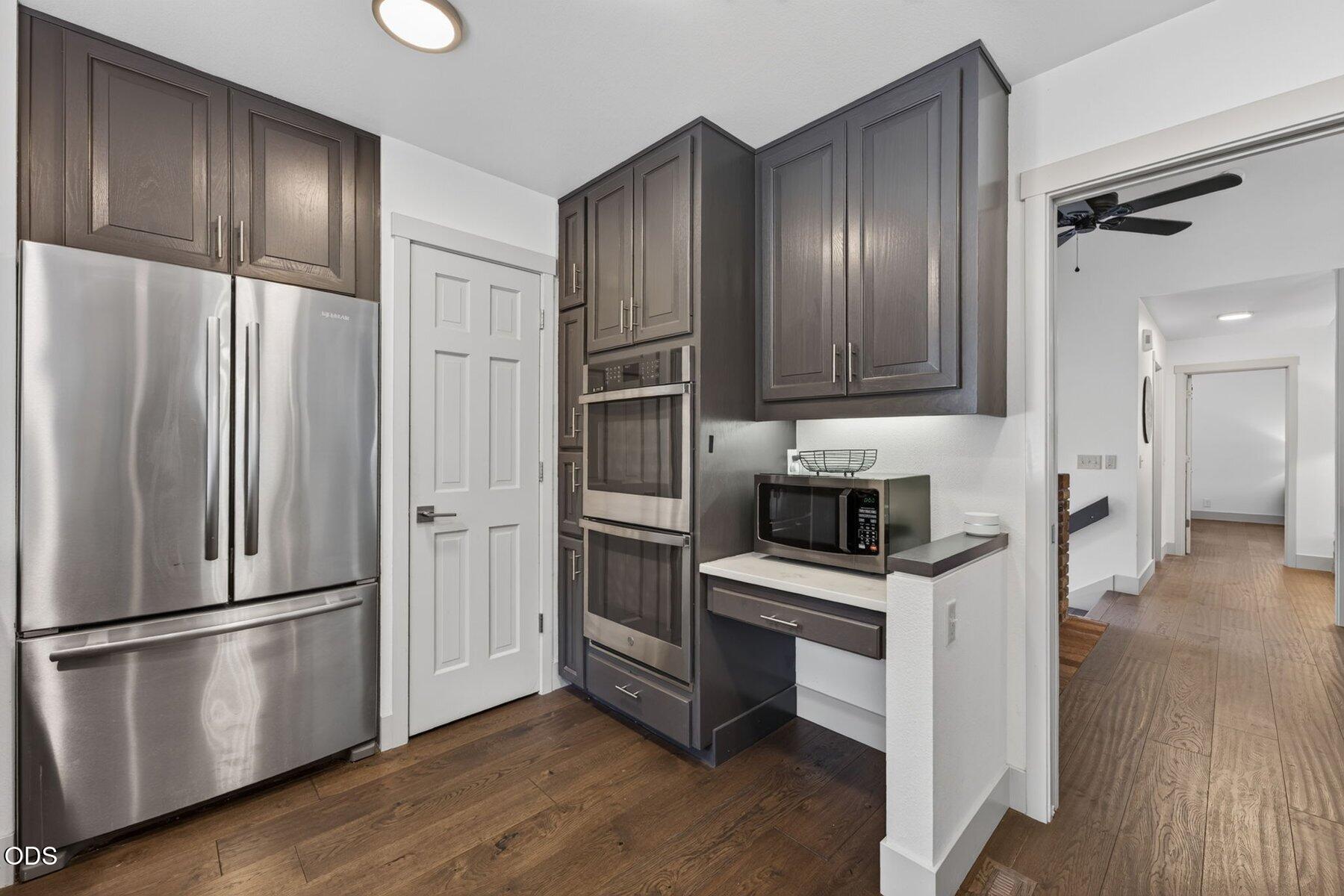 17907 Lofty Lane, #4