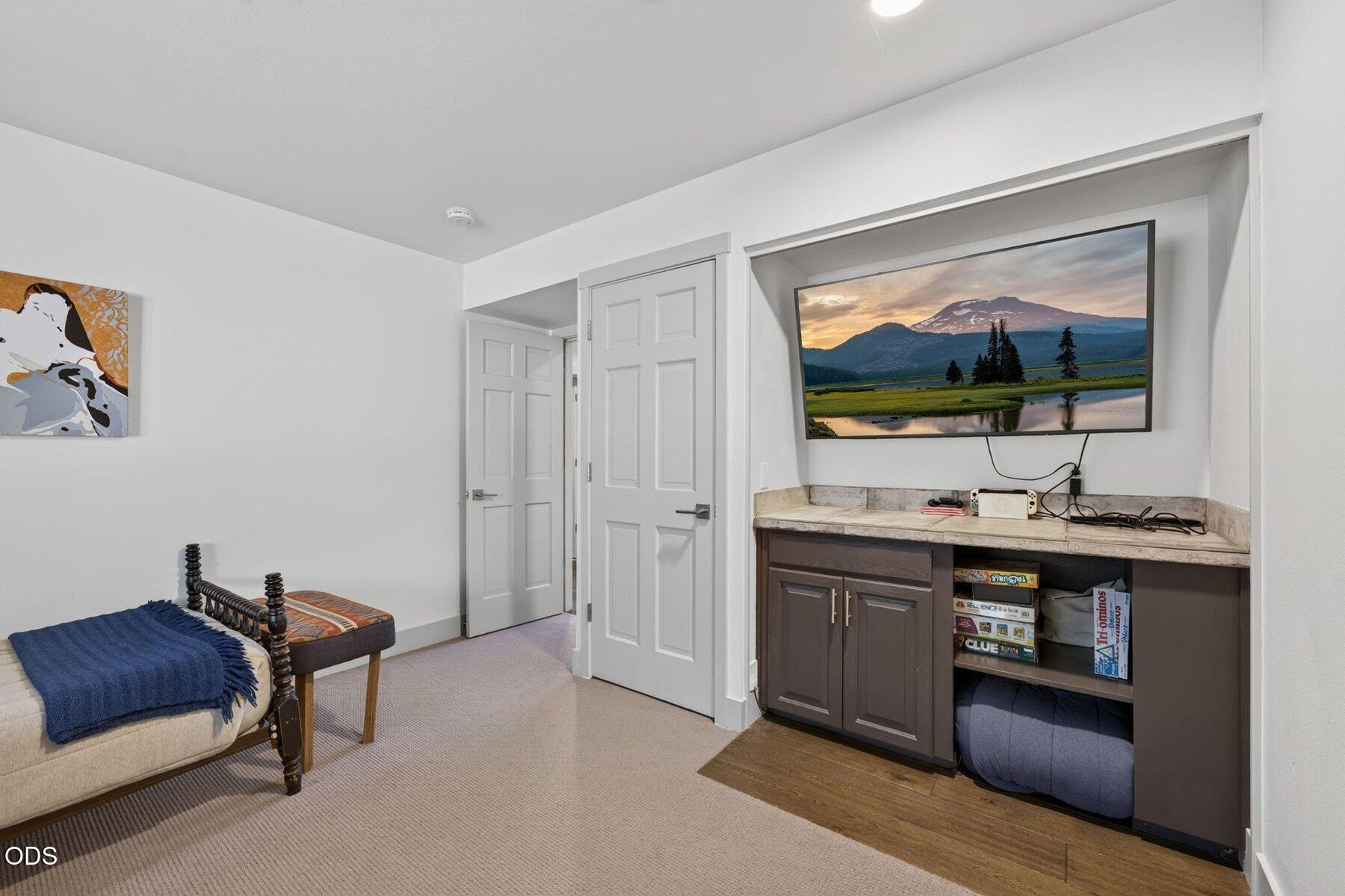 17907 Lofty Lane, #4