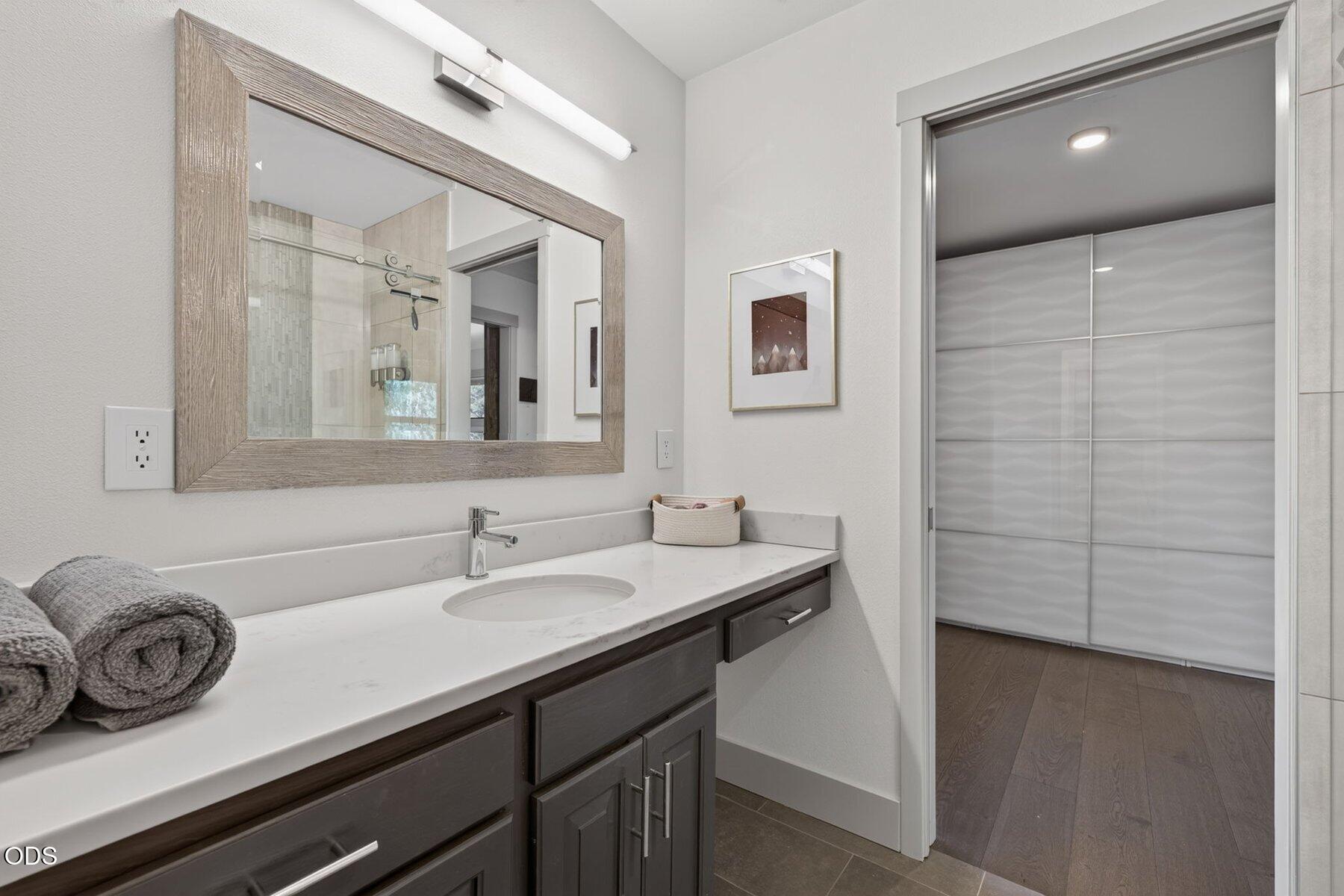 17907 Lofty Lane, #4