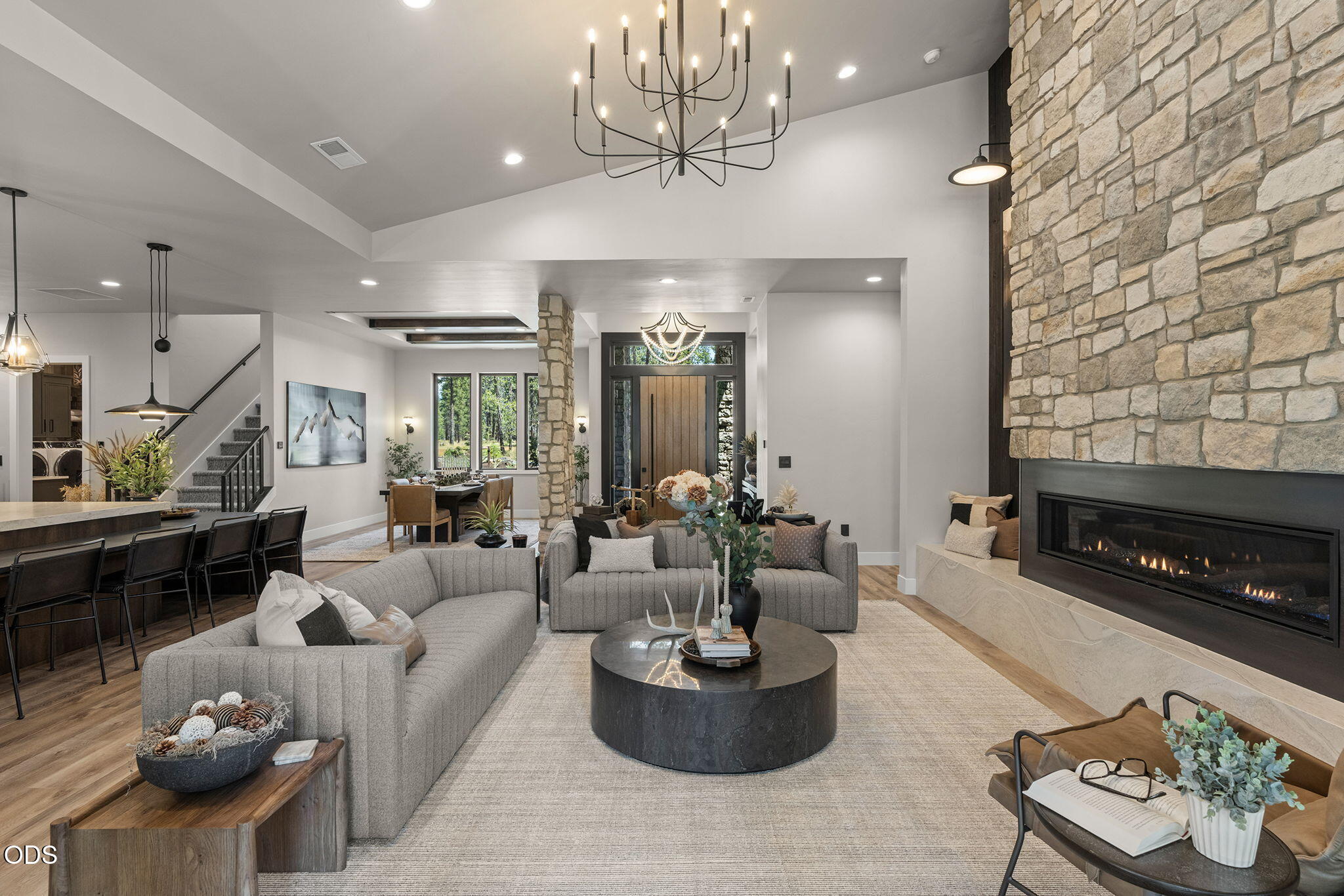 17833 Preservation Loop, 429