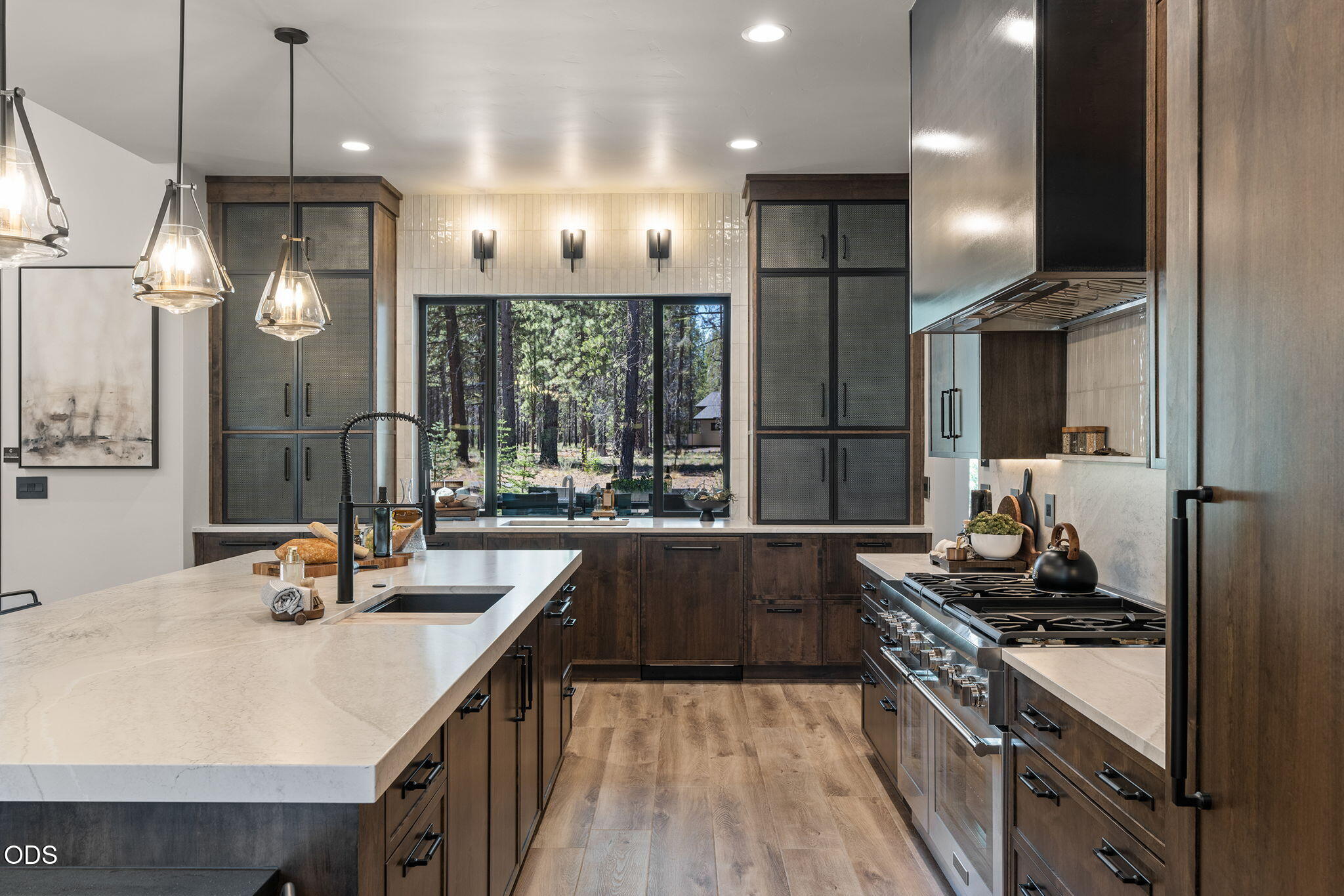 17833 Preservation Loop, 429