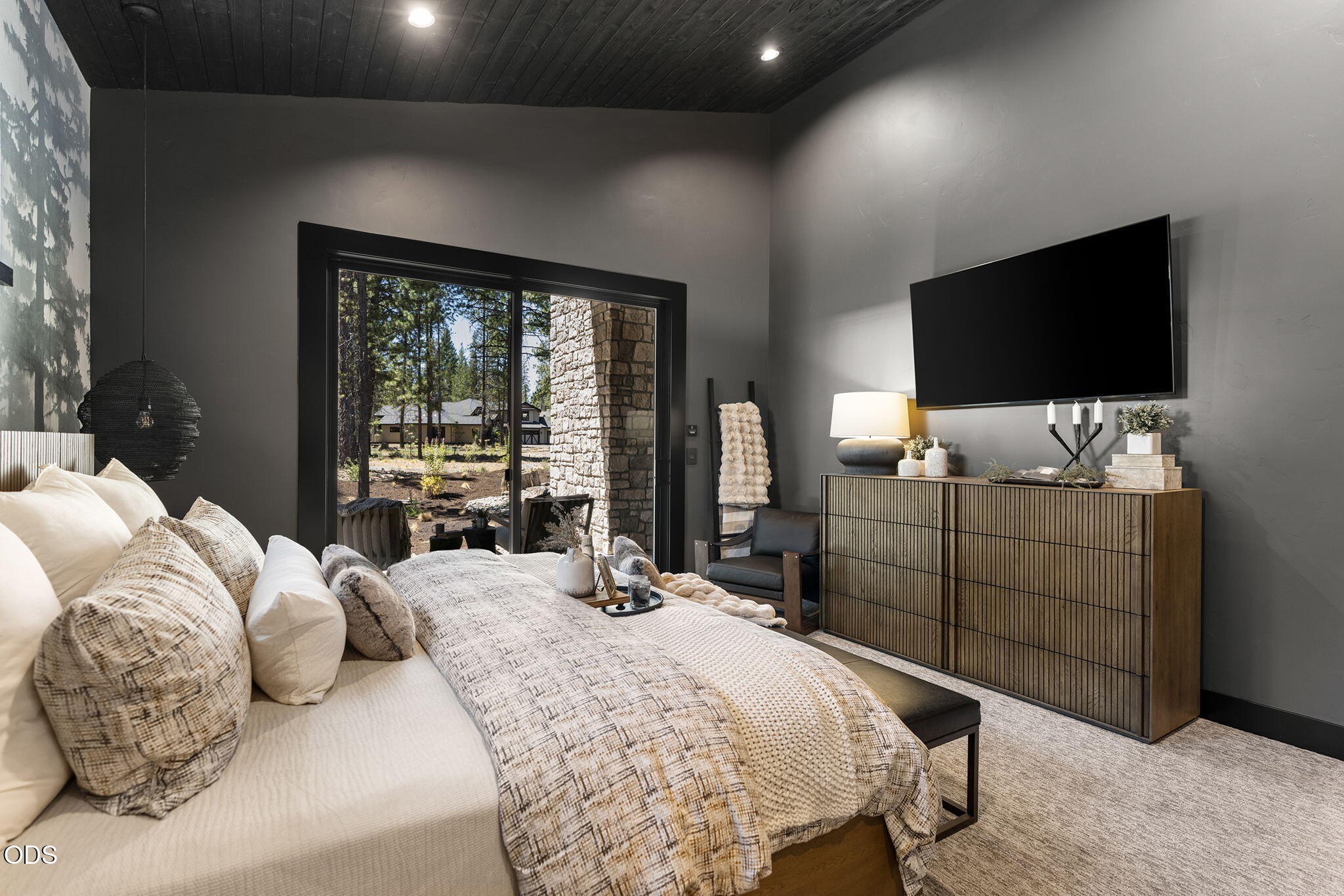 17833 Preservation Loop, 429