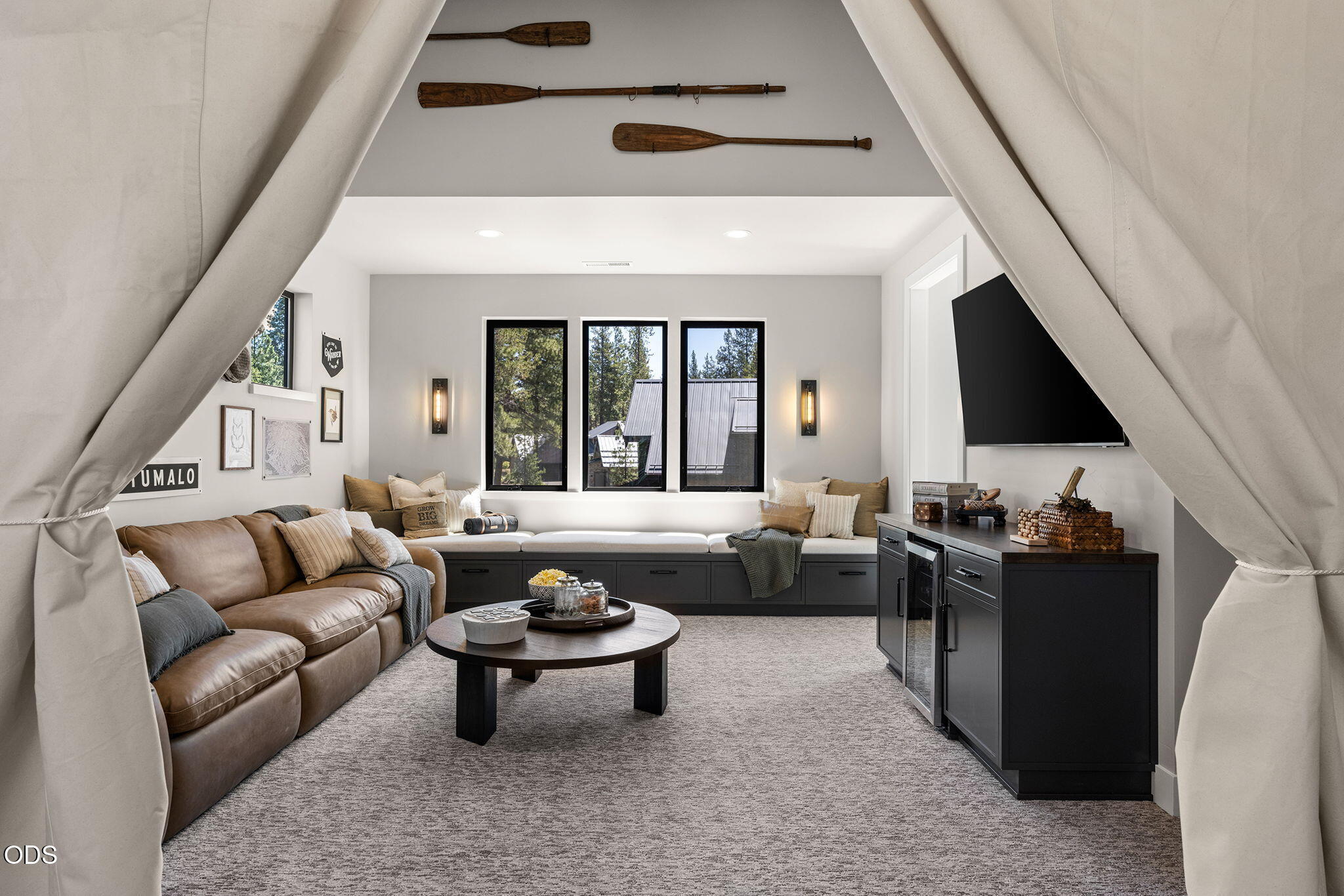 17833 Preservation Loop, 429
