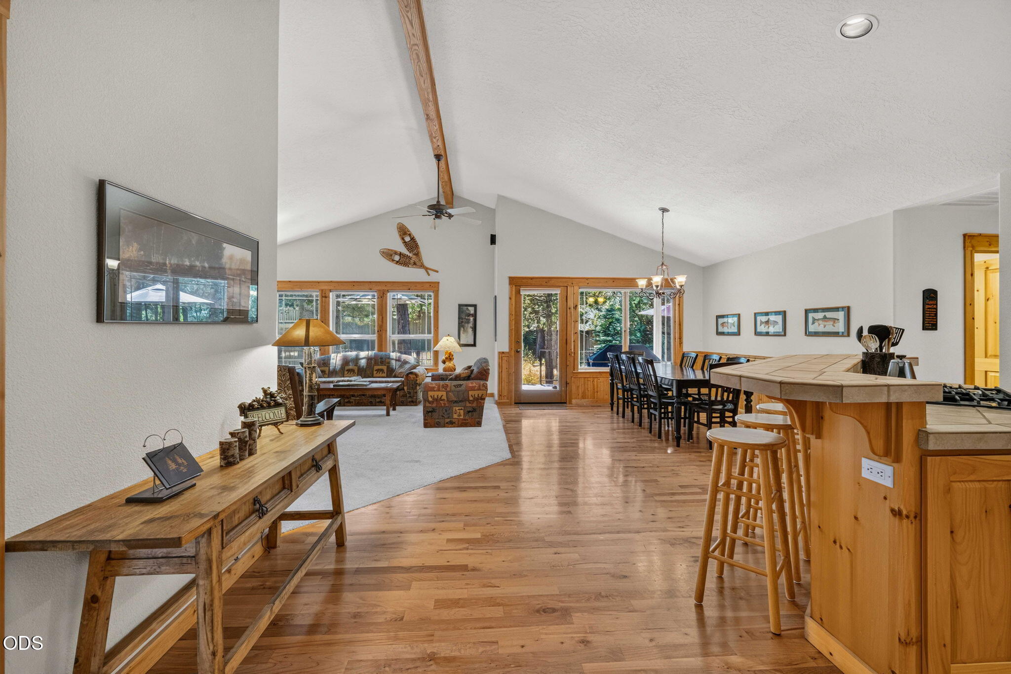 57641 Splitrock Lane, 2