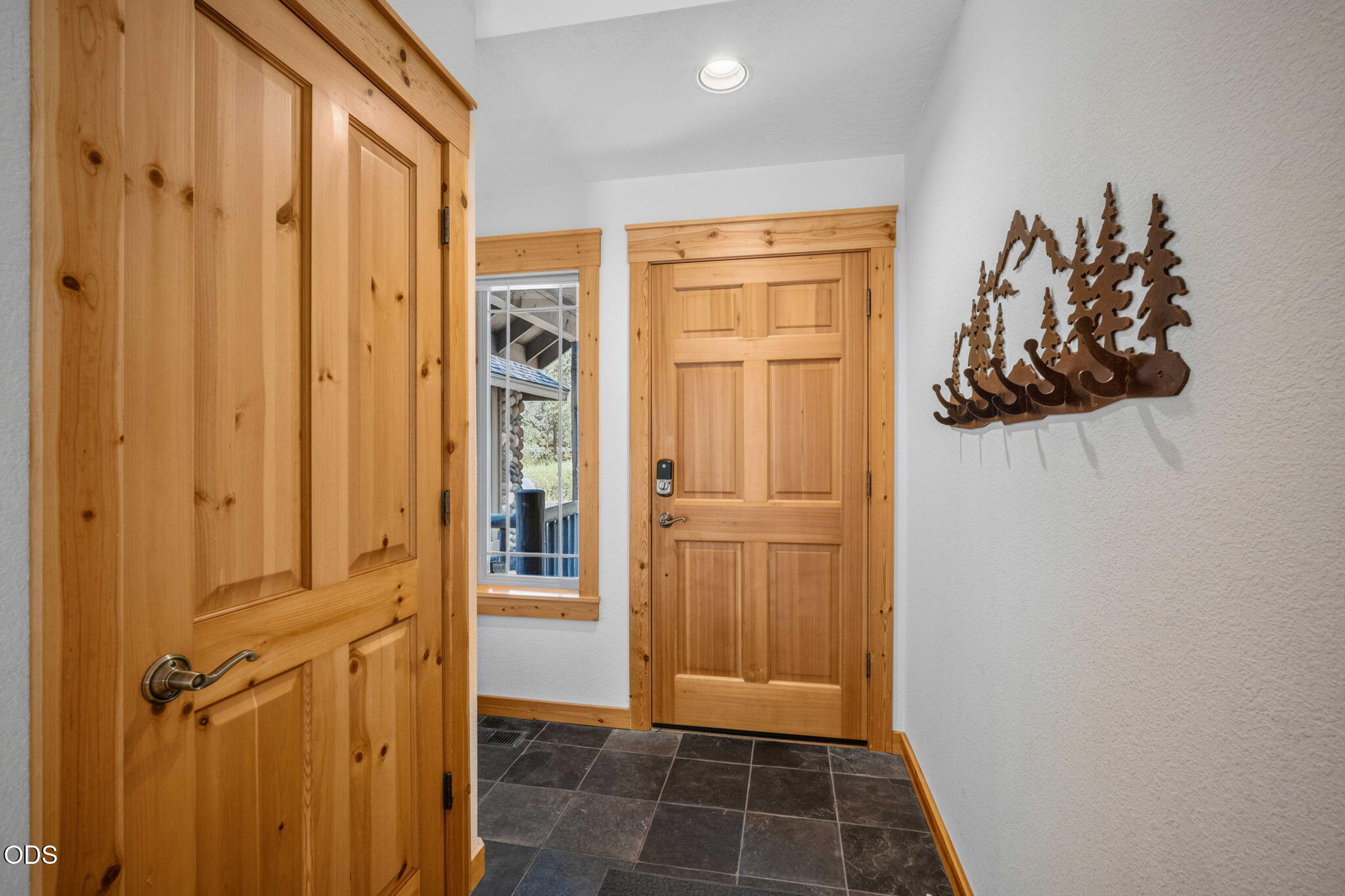 57641 Splitrock Lane, 2