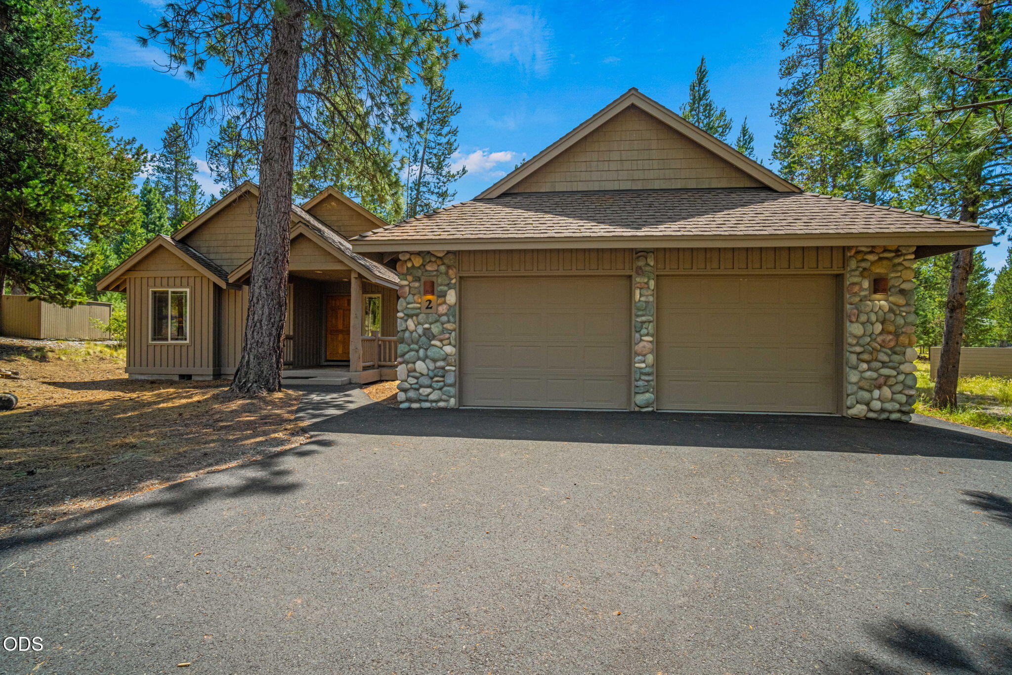 57641 Splitrock Lane, 2
