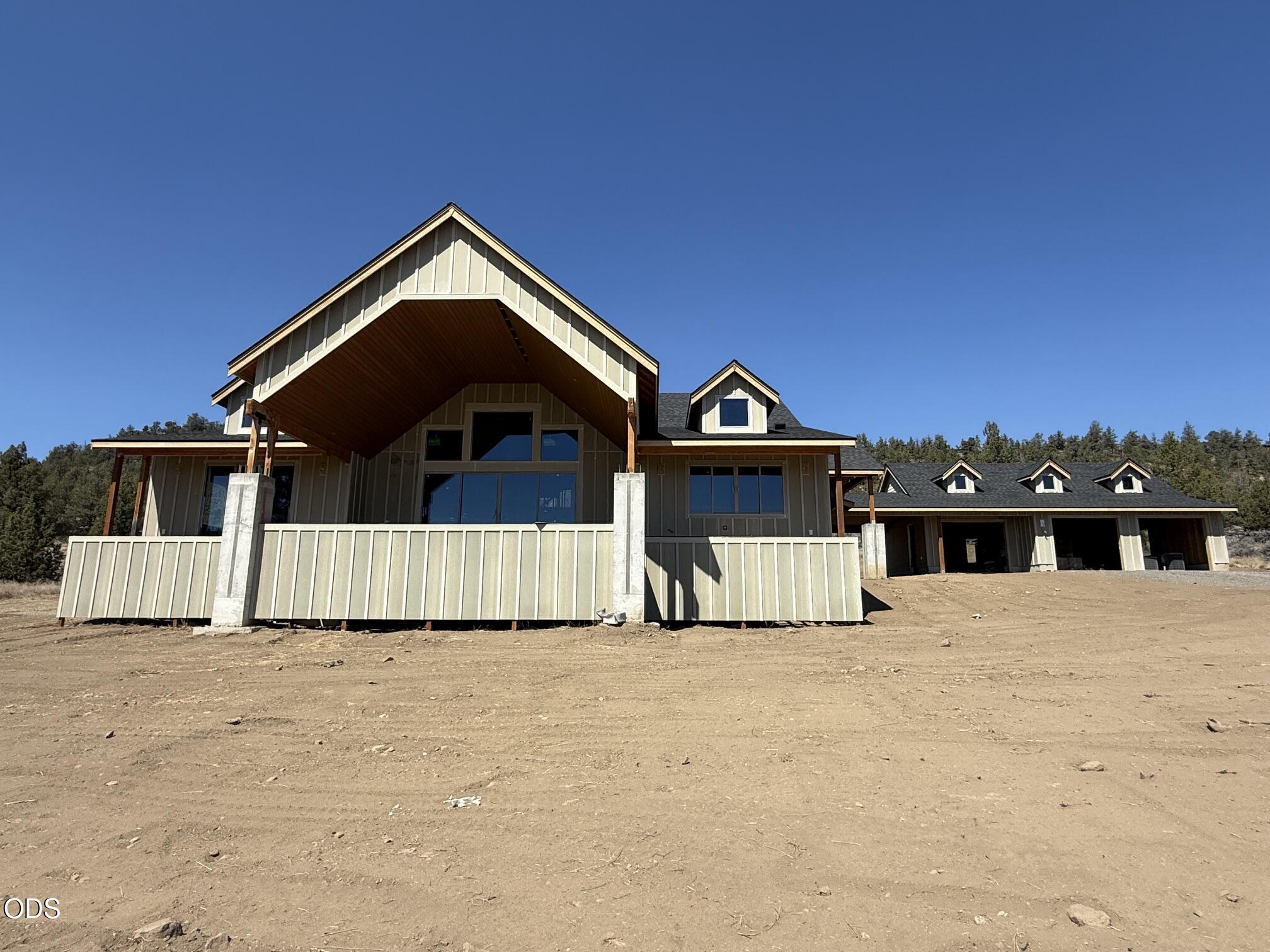 70421 McKenzie Canyon Road