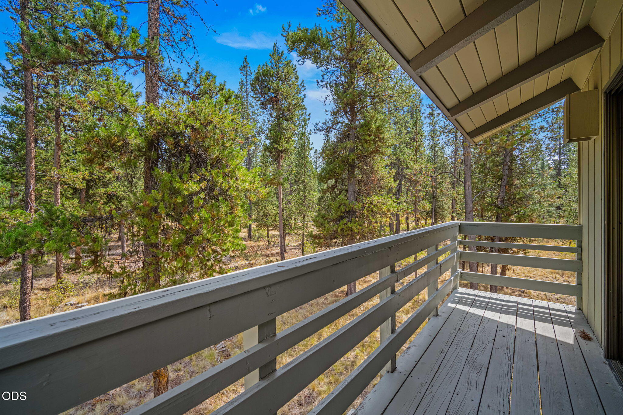 56828 Deschutes Lane, 7