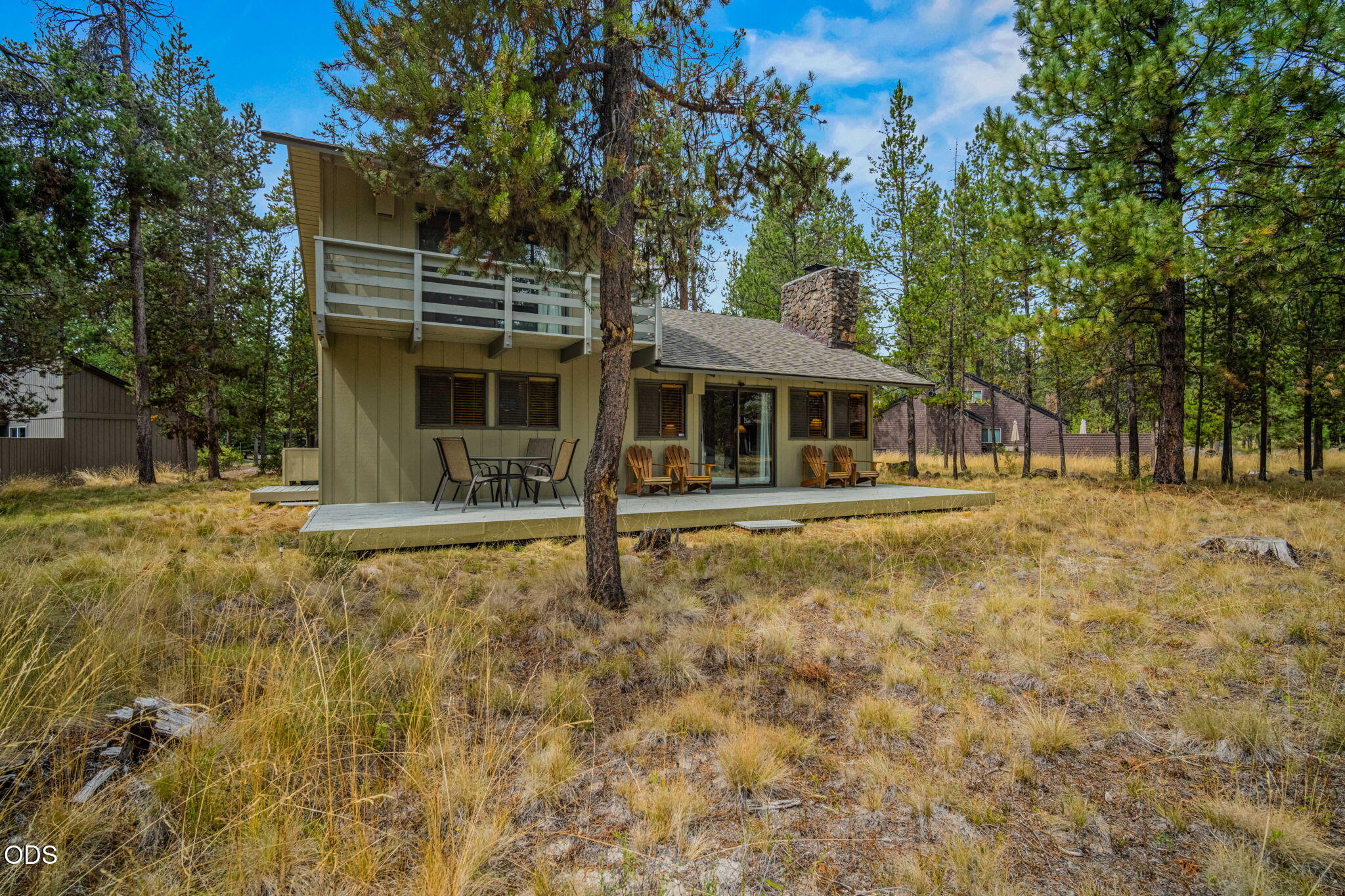 56828 Deschutes Lane, 7