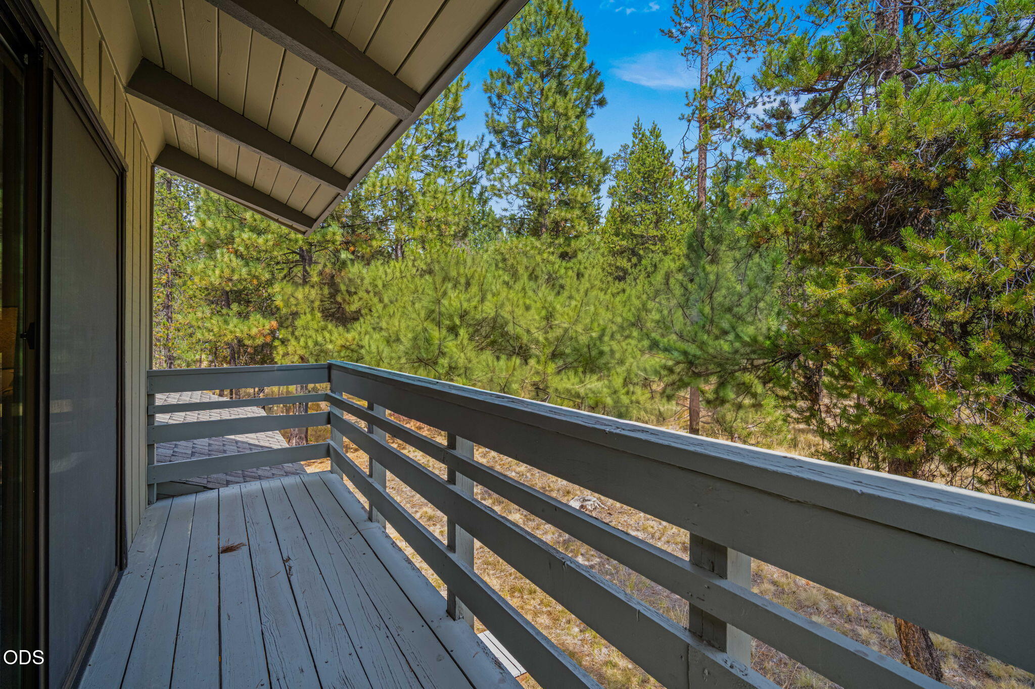 56828 Deschutes Lane, 7