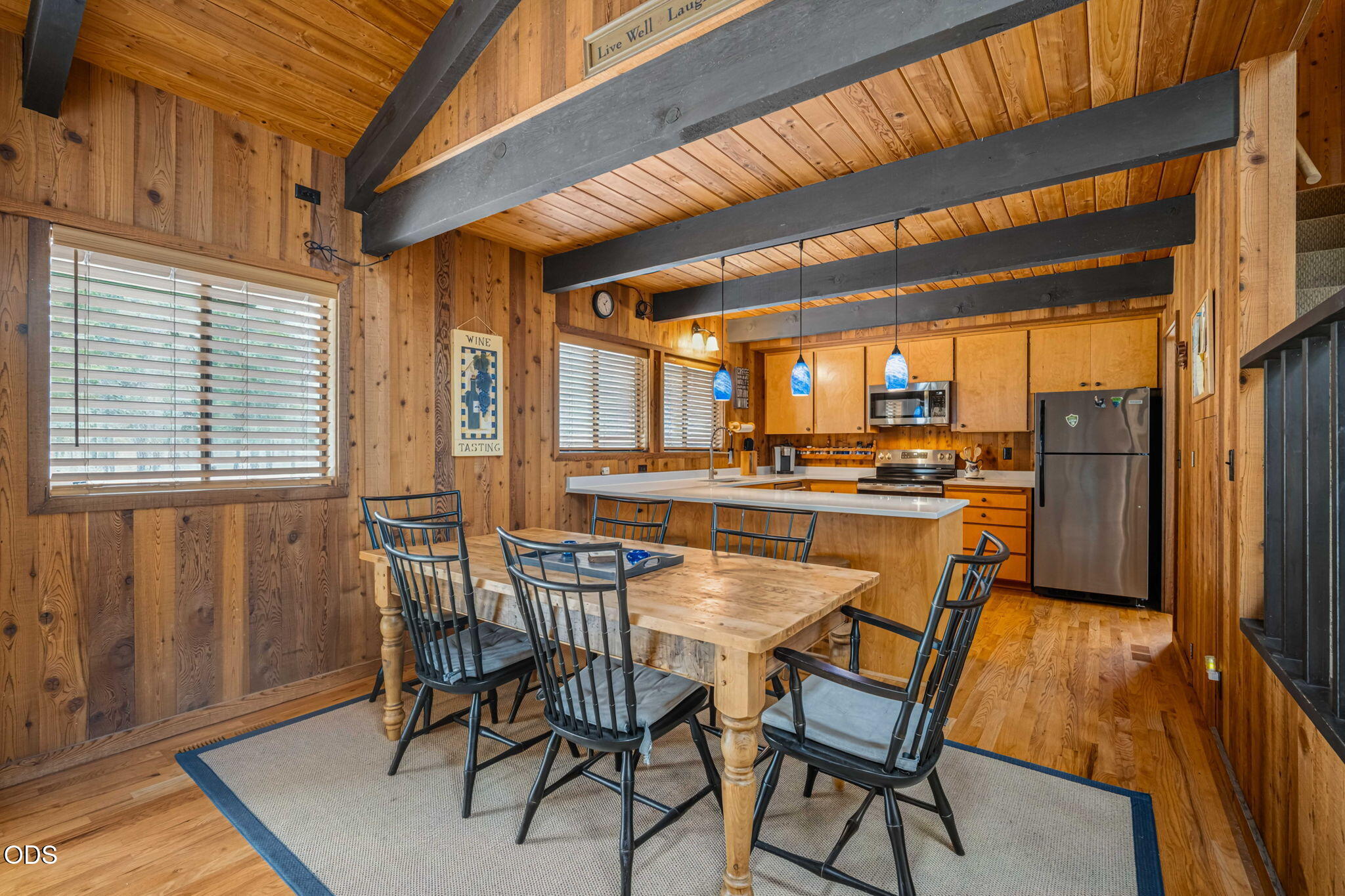 56828 Deschutes Lane, 7