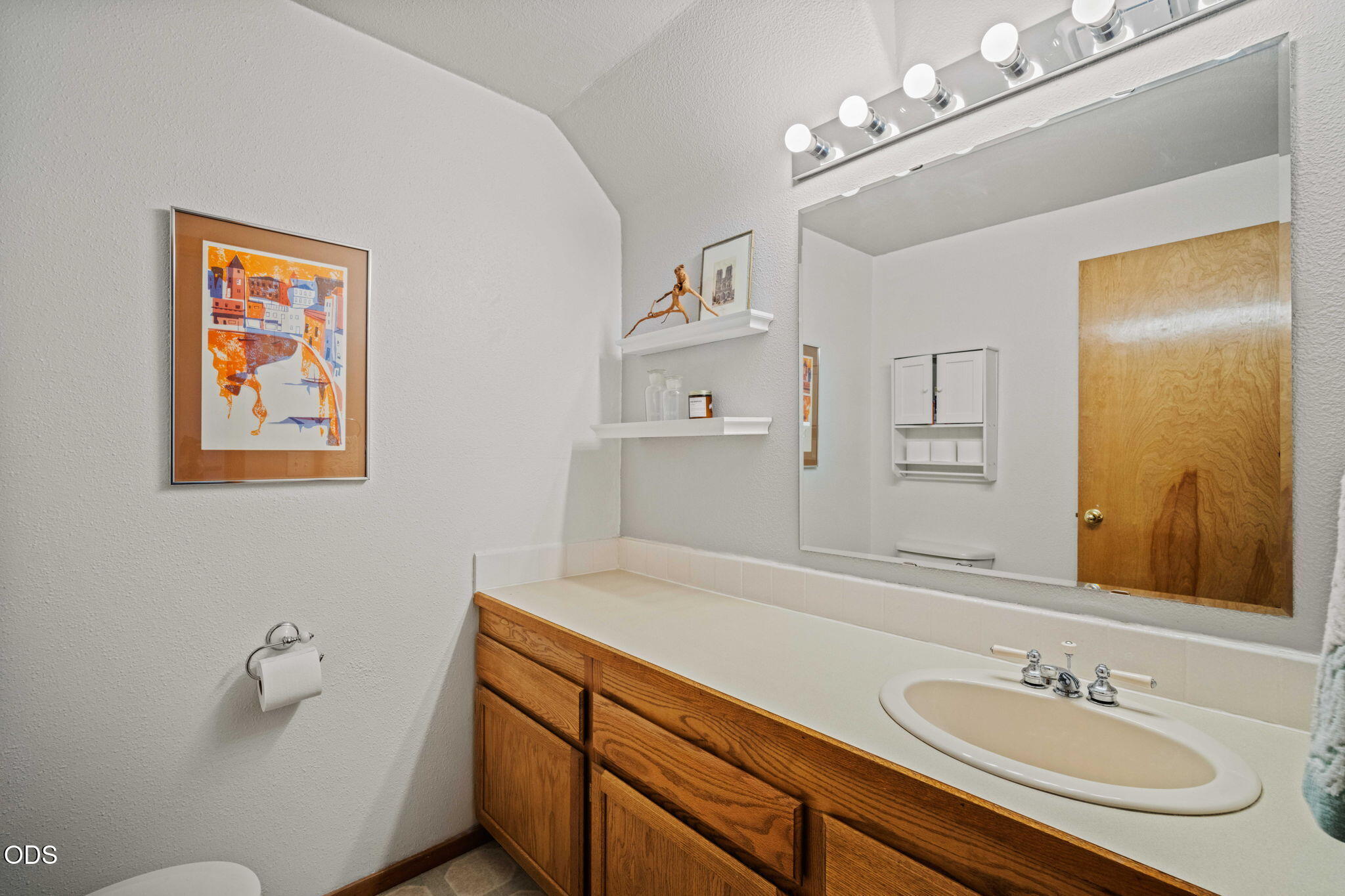 1050 NE Butler Market Road, APT 37