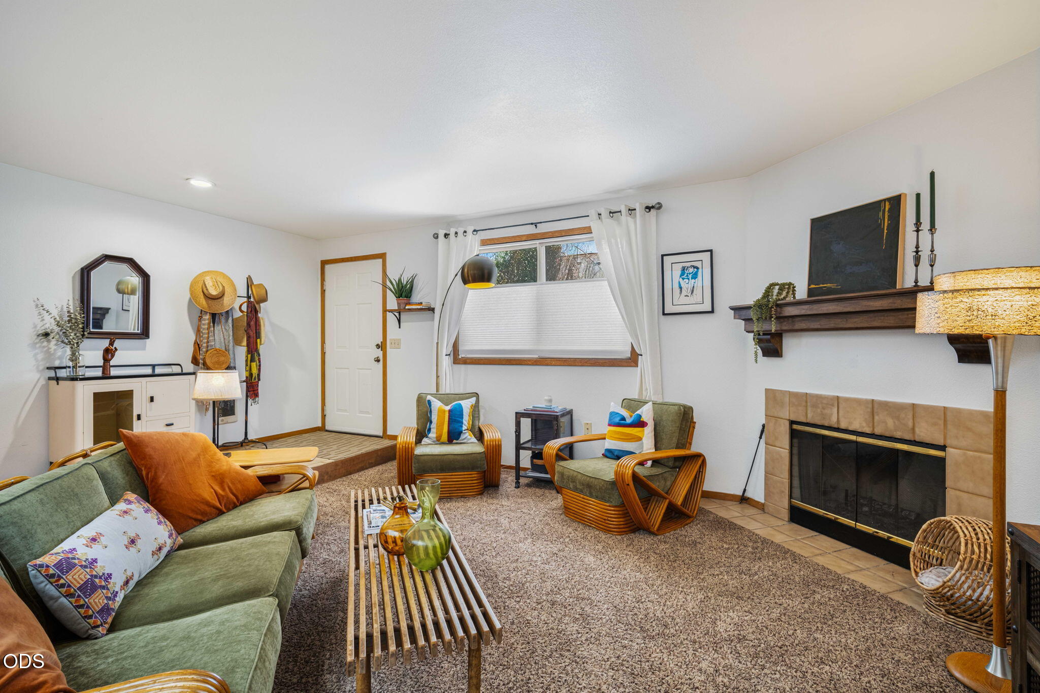1050 NE Butler Market Road, APT 37