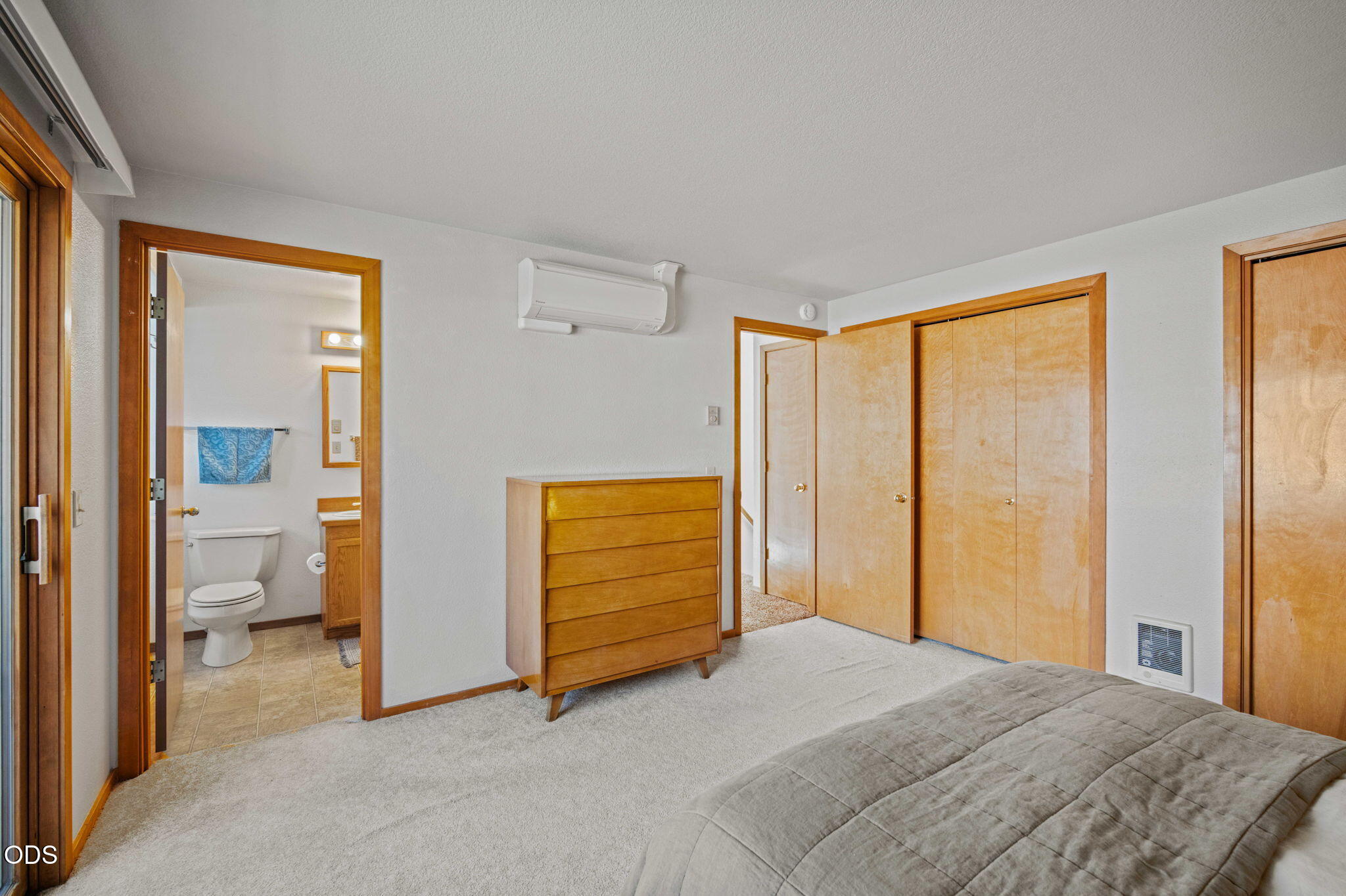 1050 NE Butler Market Road, APT 37