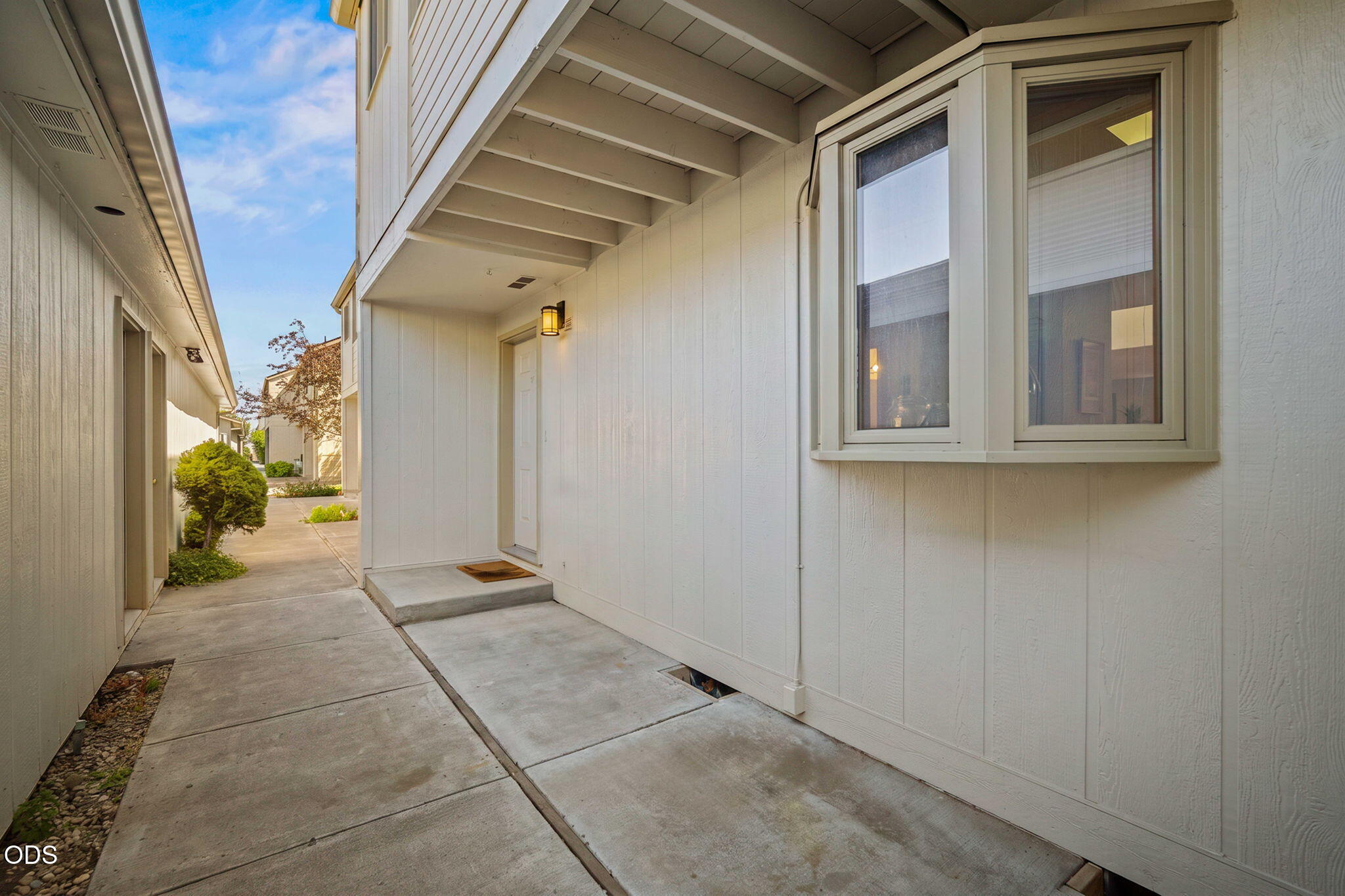 1050 NE Butler Market Road, APT 37
