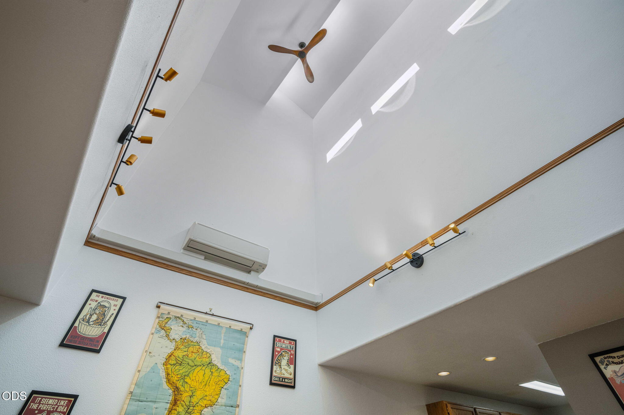 1050 NE Butler Market Road, APT 37