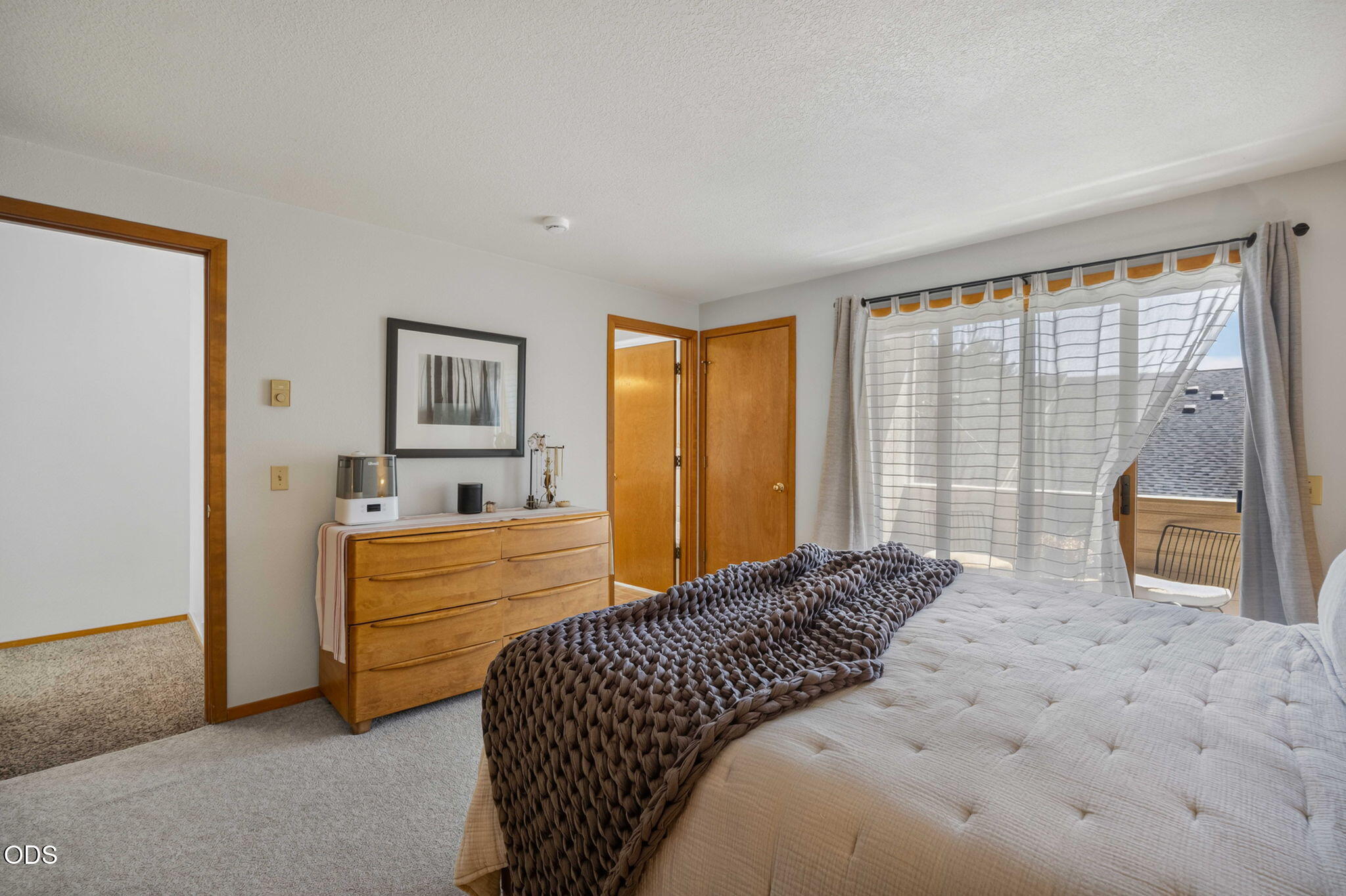 1050 NE Butler Market Road, APT 37