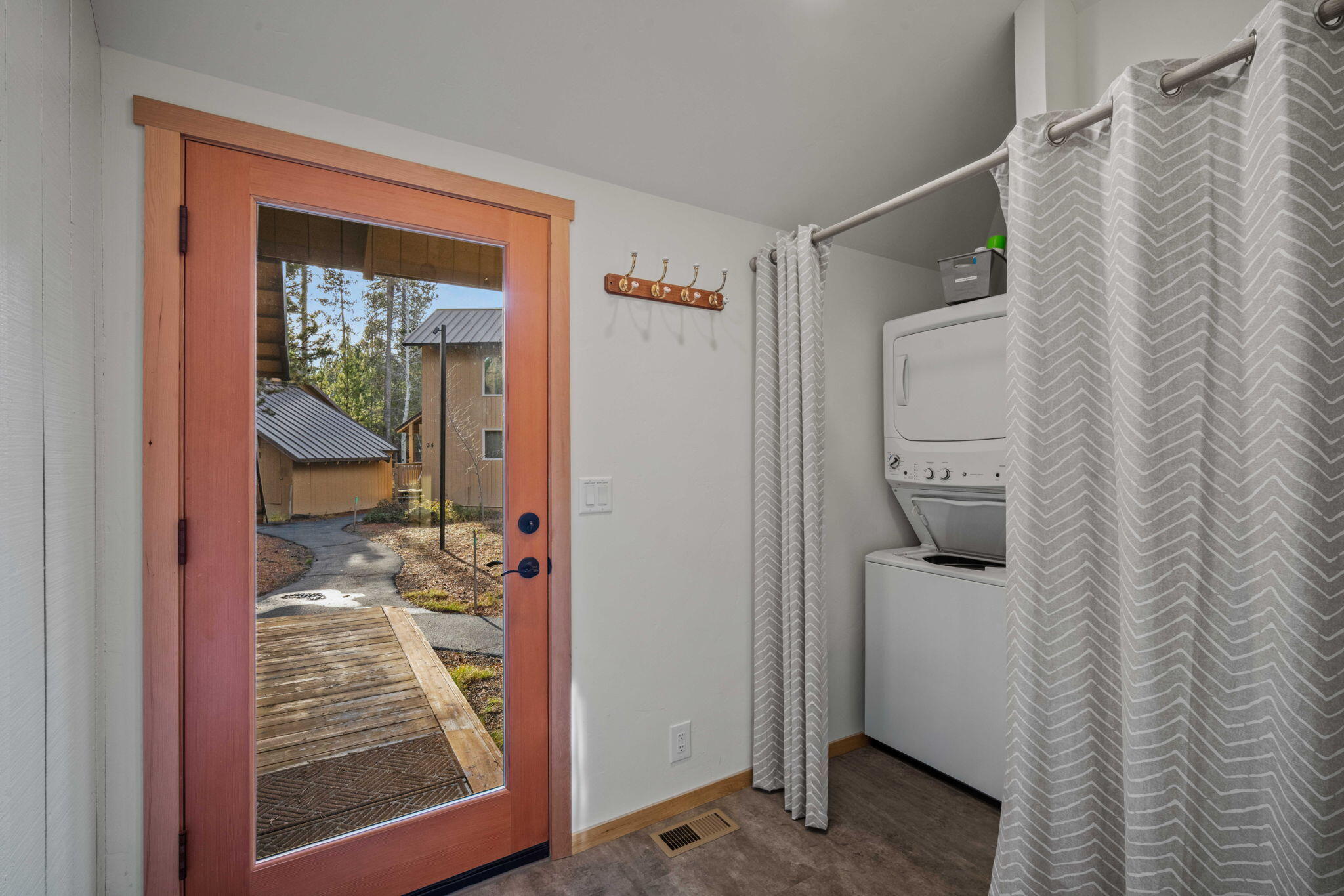 17611 Cluster Cabin Lane, 36