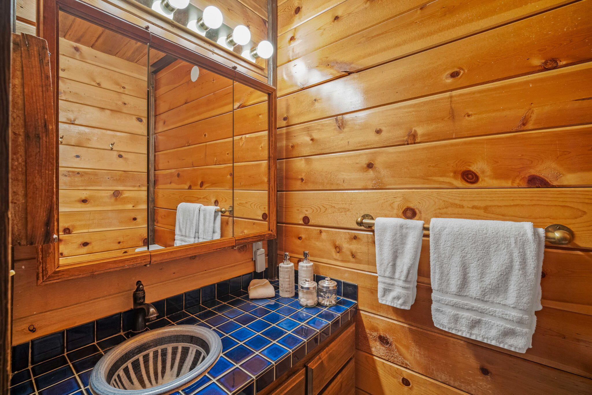 17611 Cluster Cabin Lane, 36