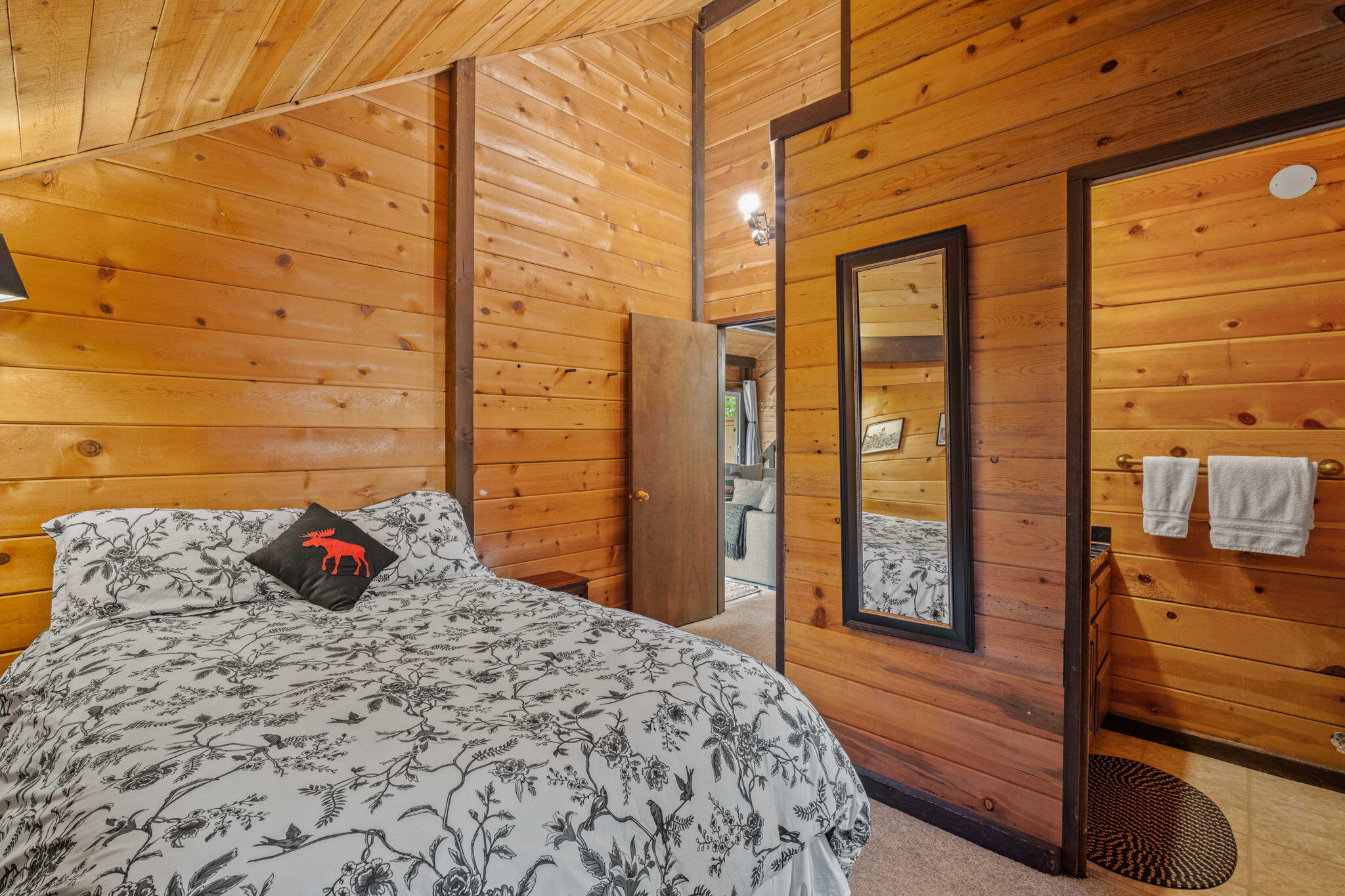 17611 Cluster Cabin Lane, 36