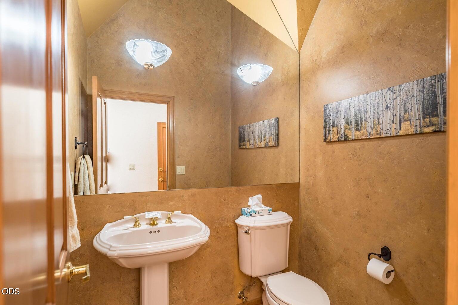 57046 Peppermill Circle, 26D