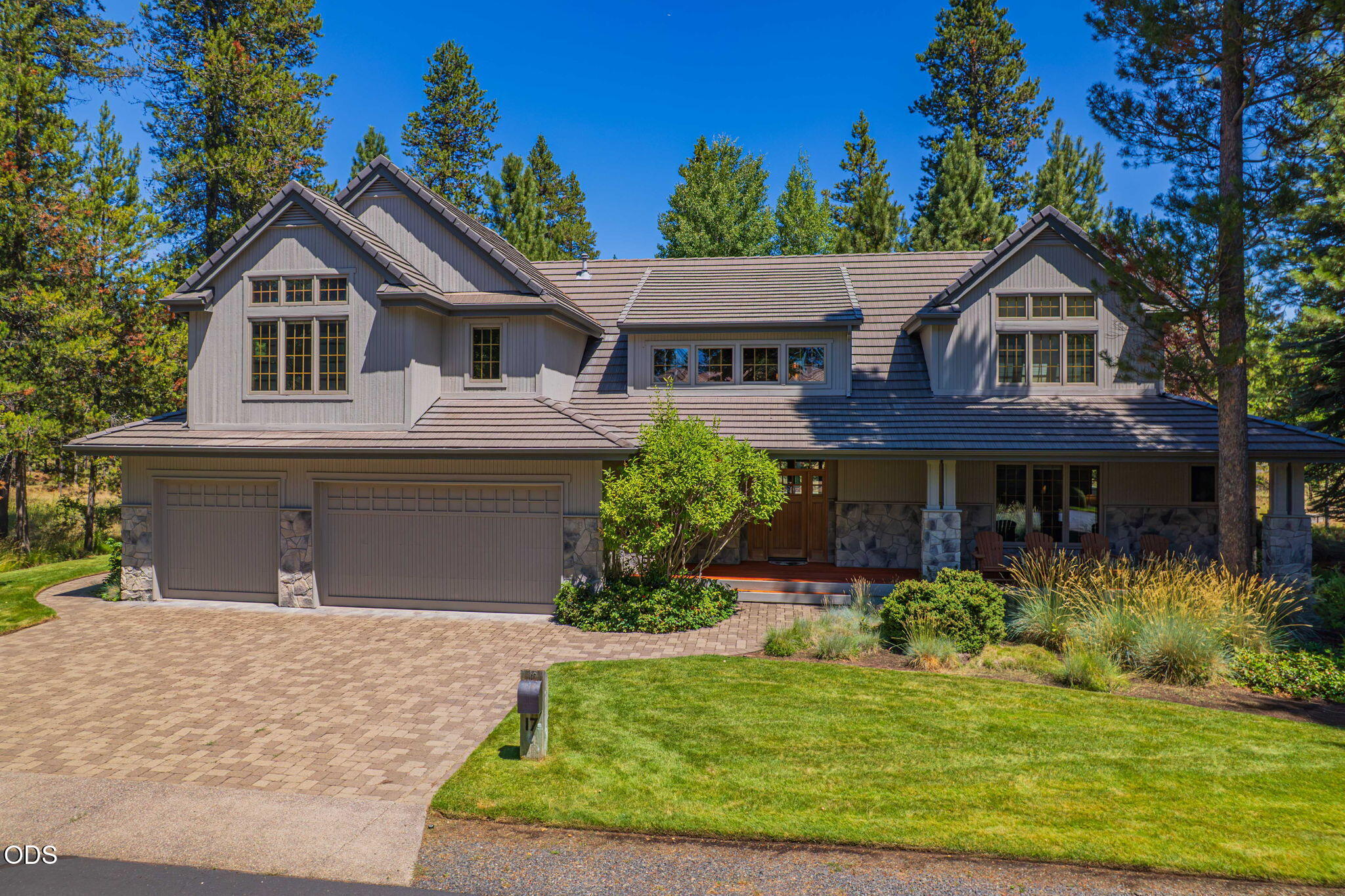 17980 North Course Lane, 17