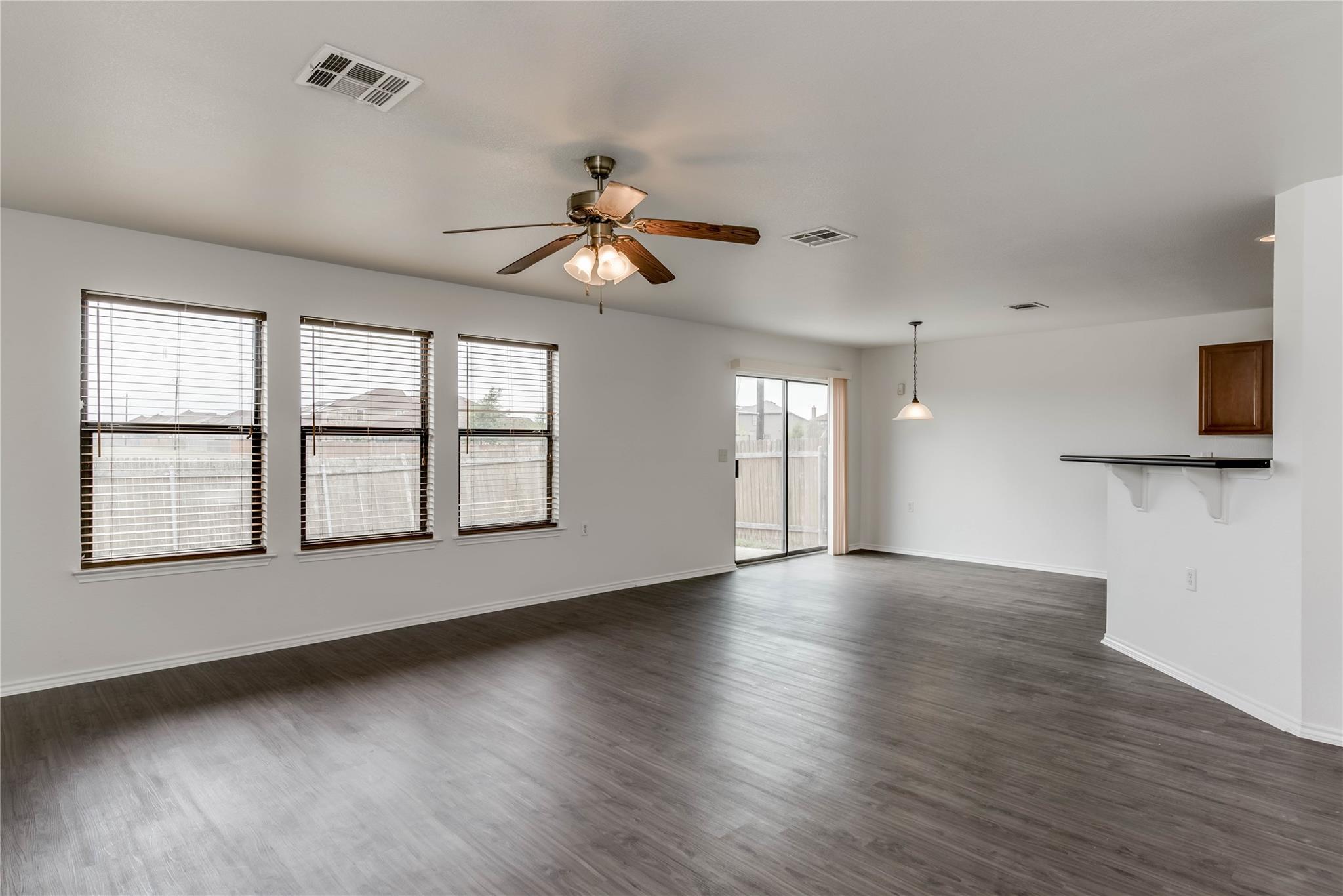 6521 Quinton DR