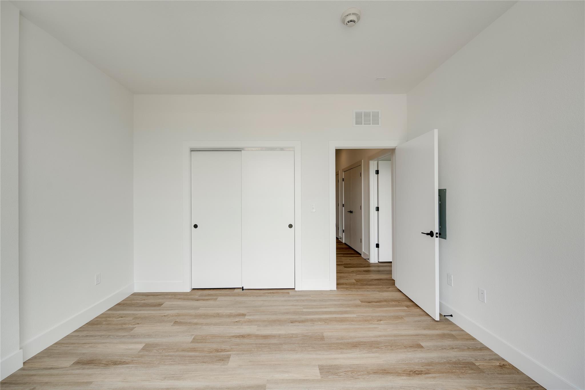4315 S Congress Ave # 526