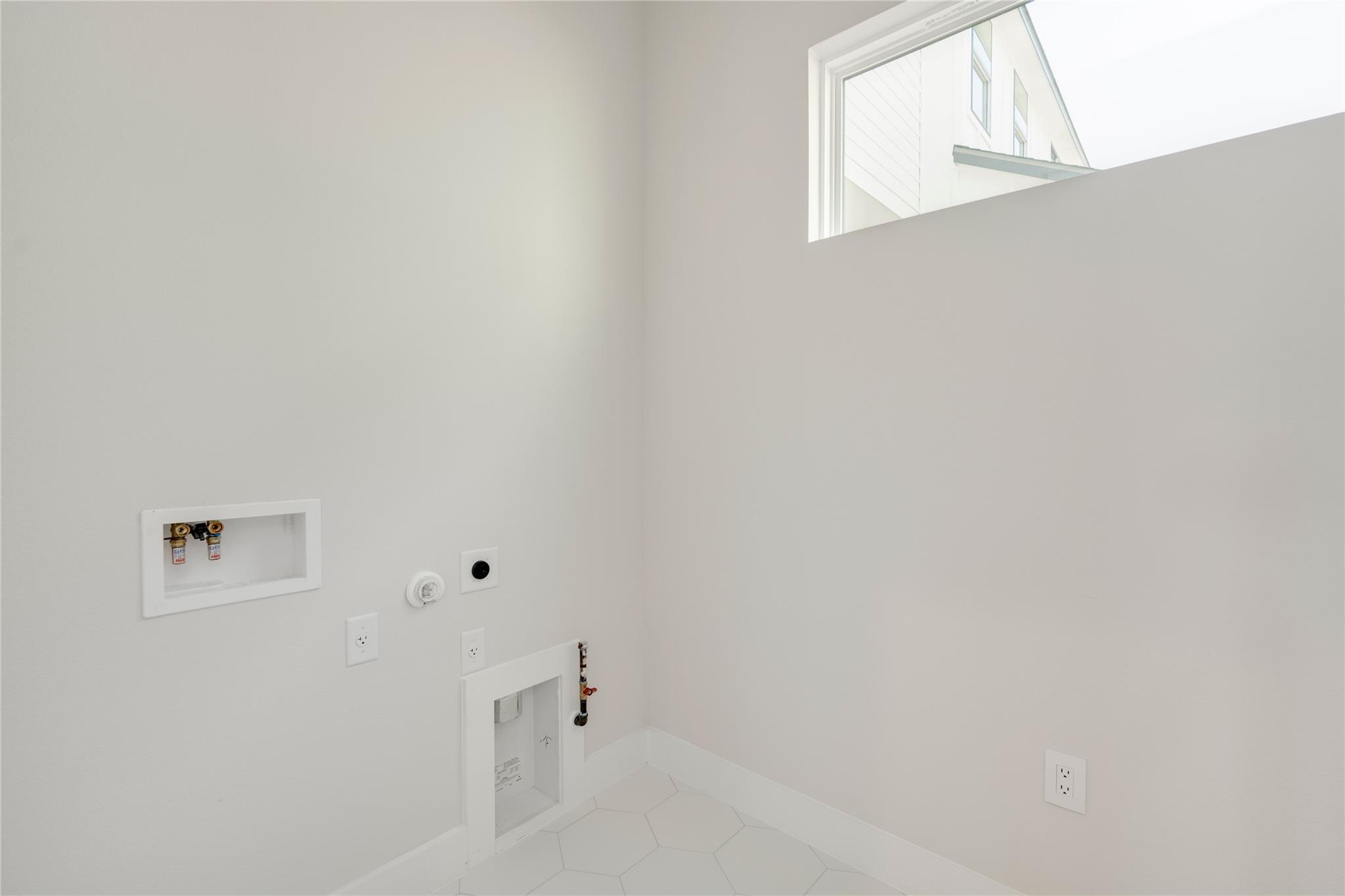 2725 Bristol DR # 1
