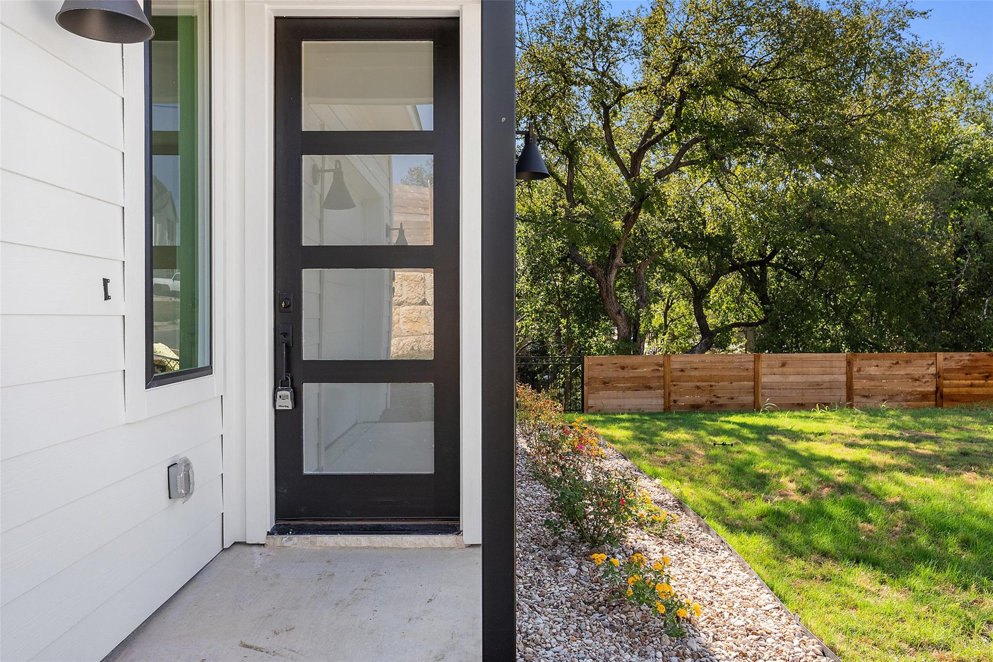 6209 Friendswood DR