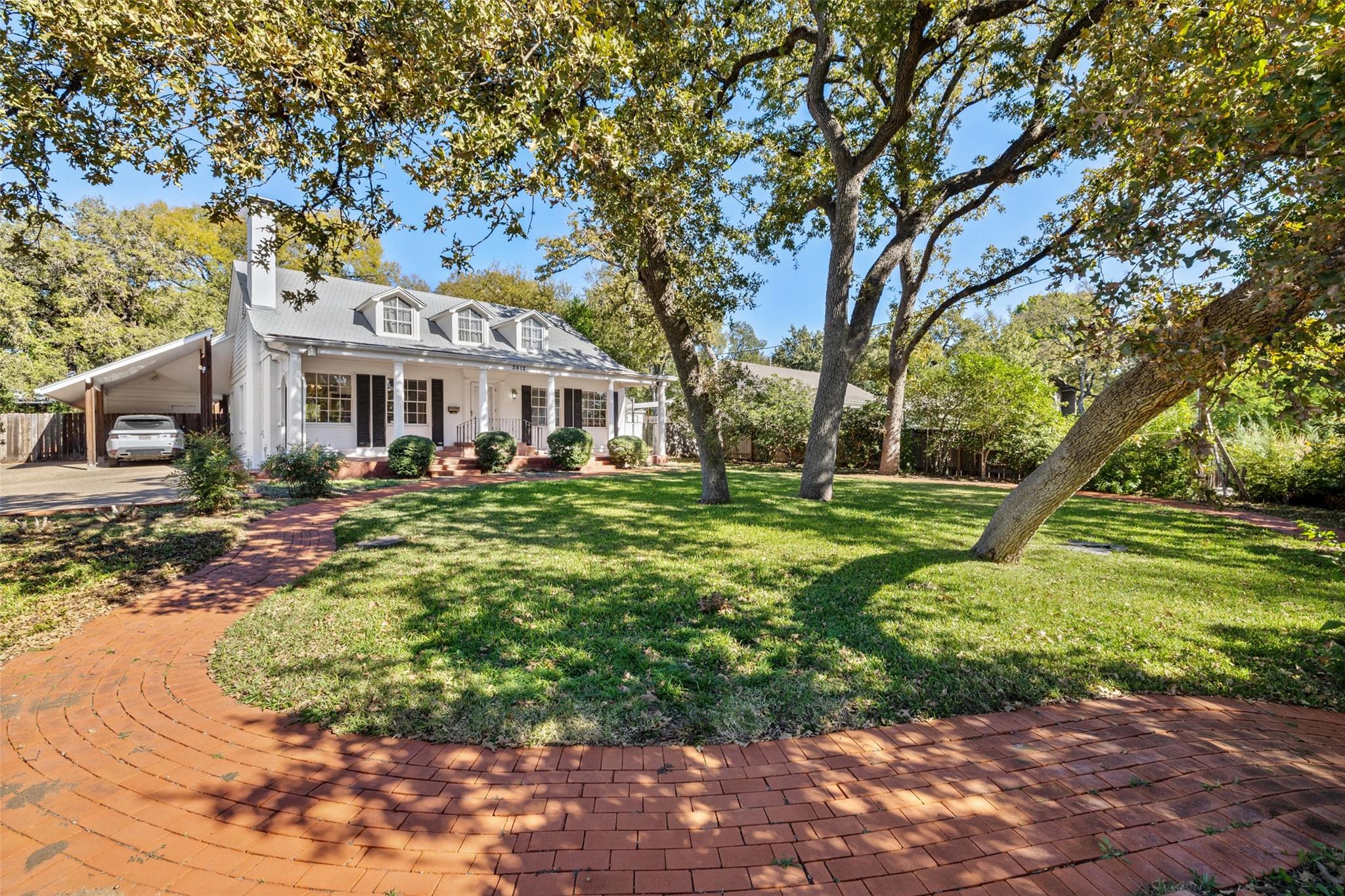 2612 Bridle PATH