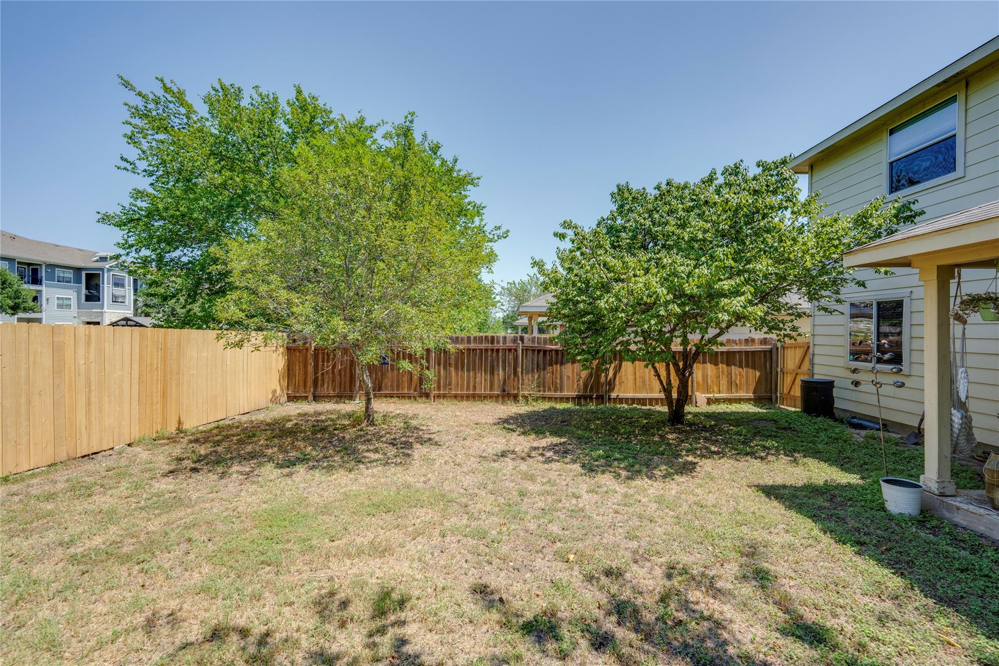 1712 Anise DR
