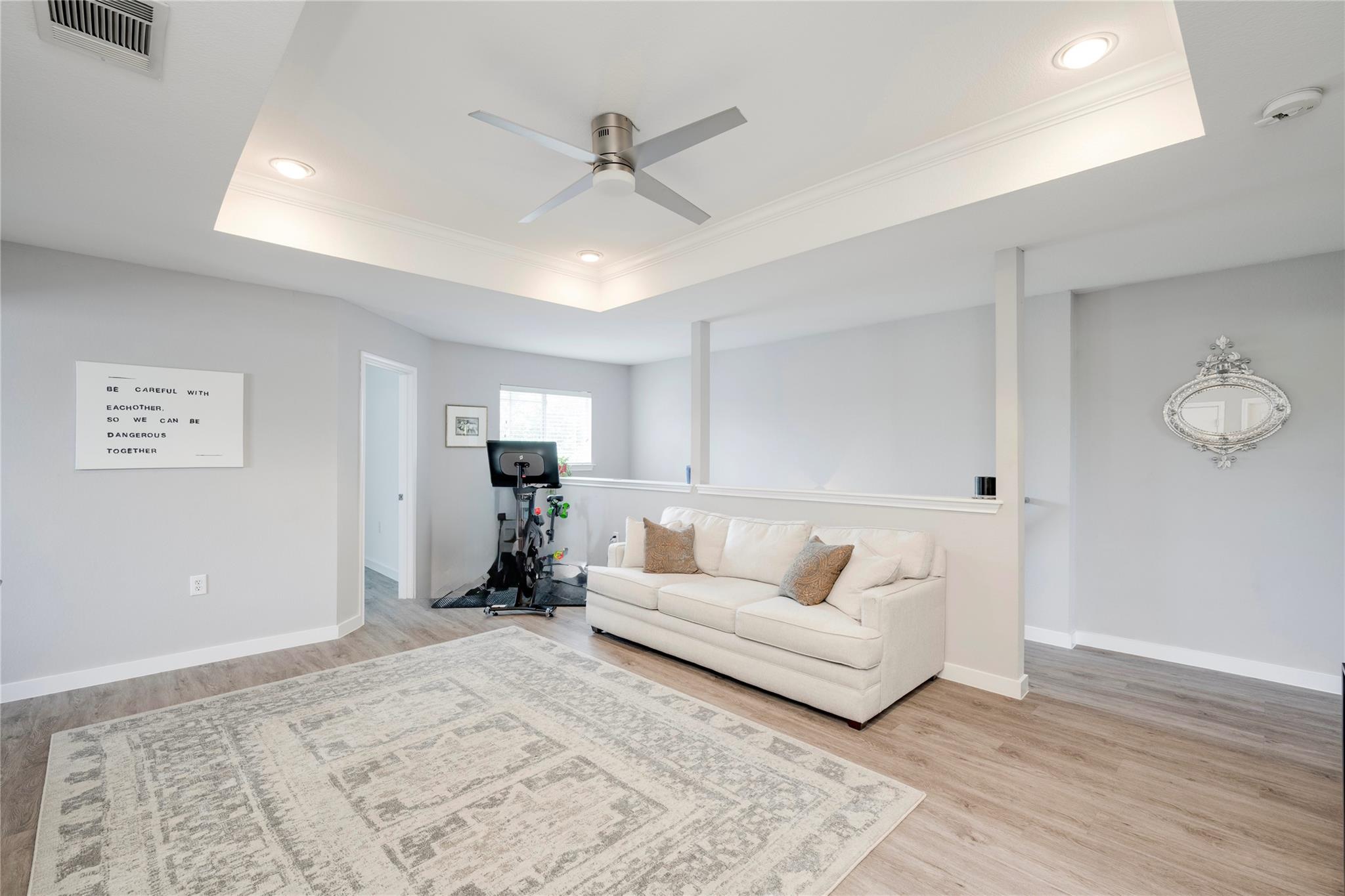 1712 Anise DR