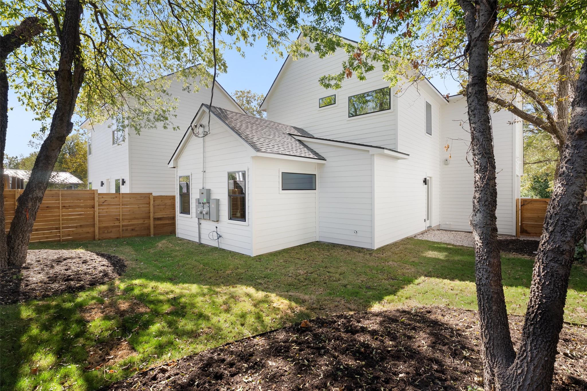 2001 Rountree DR # 1