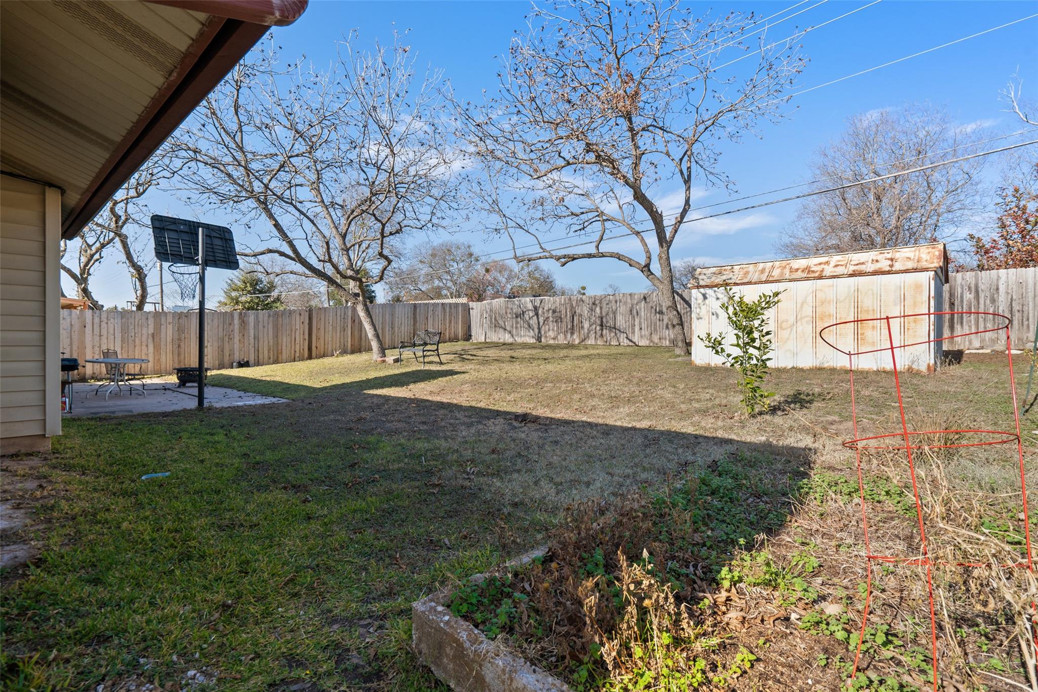 1712 Pine Knoll DR