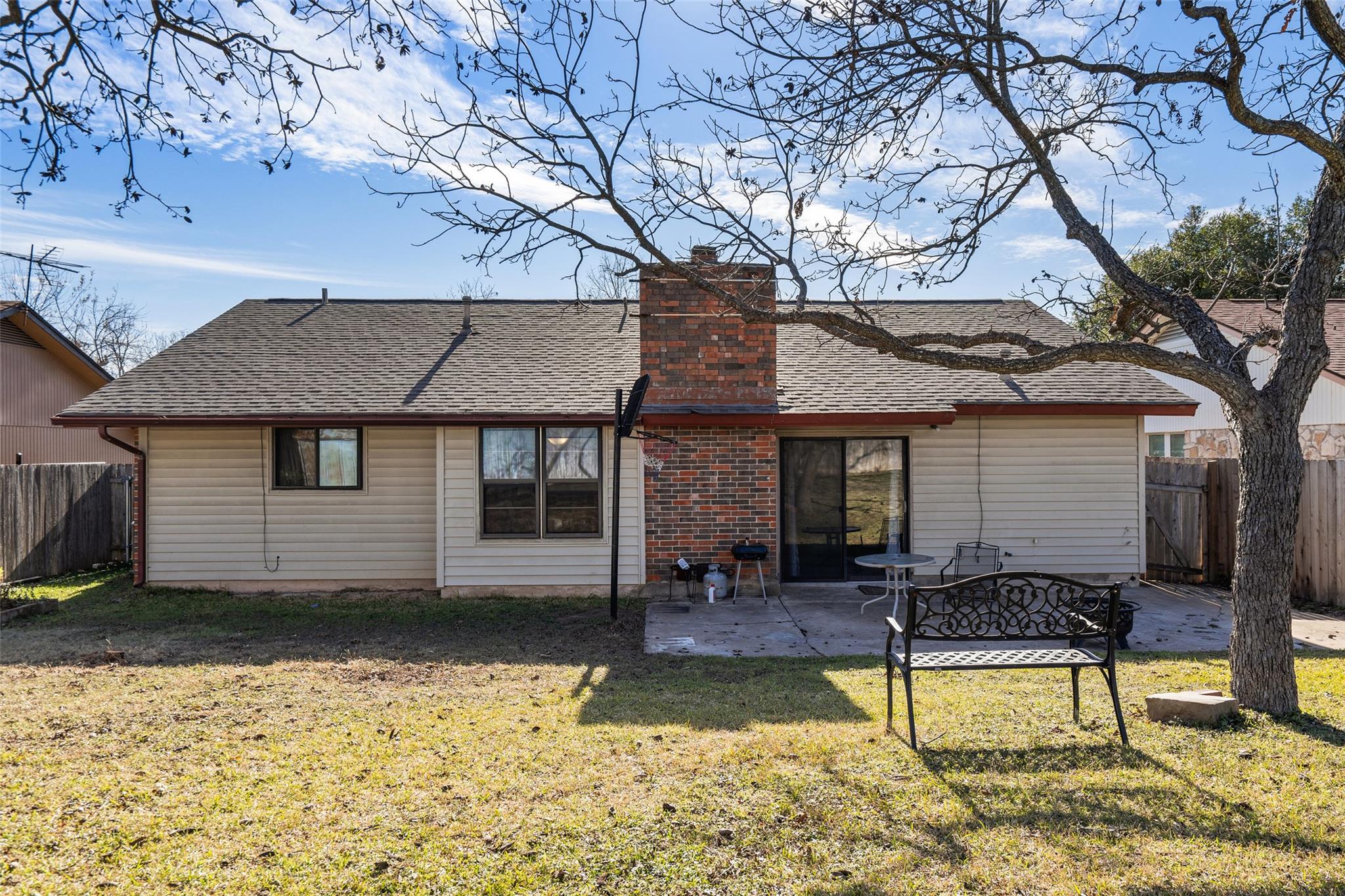 1712 Pine Knoll DR