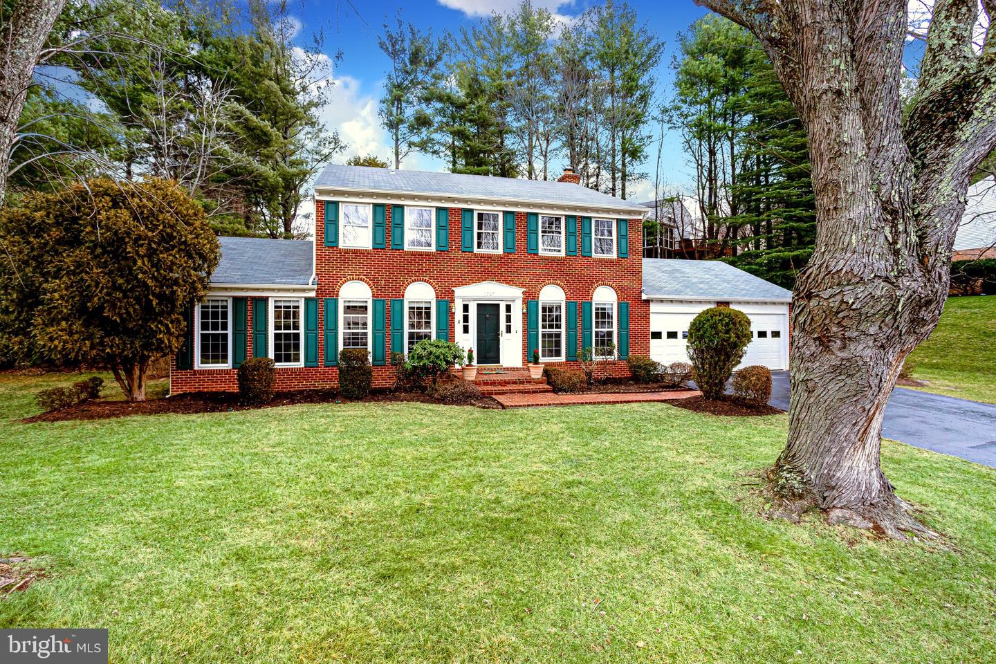1207 Winter Hunt Rd