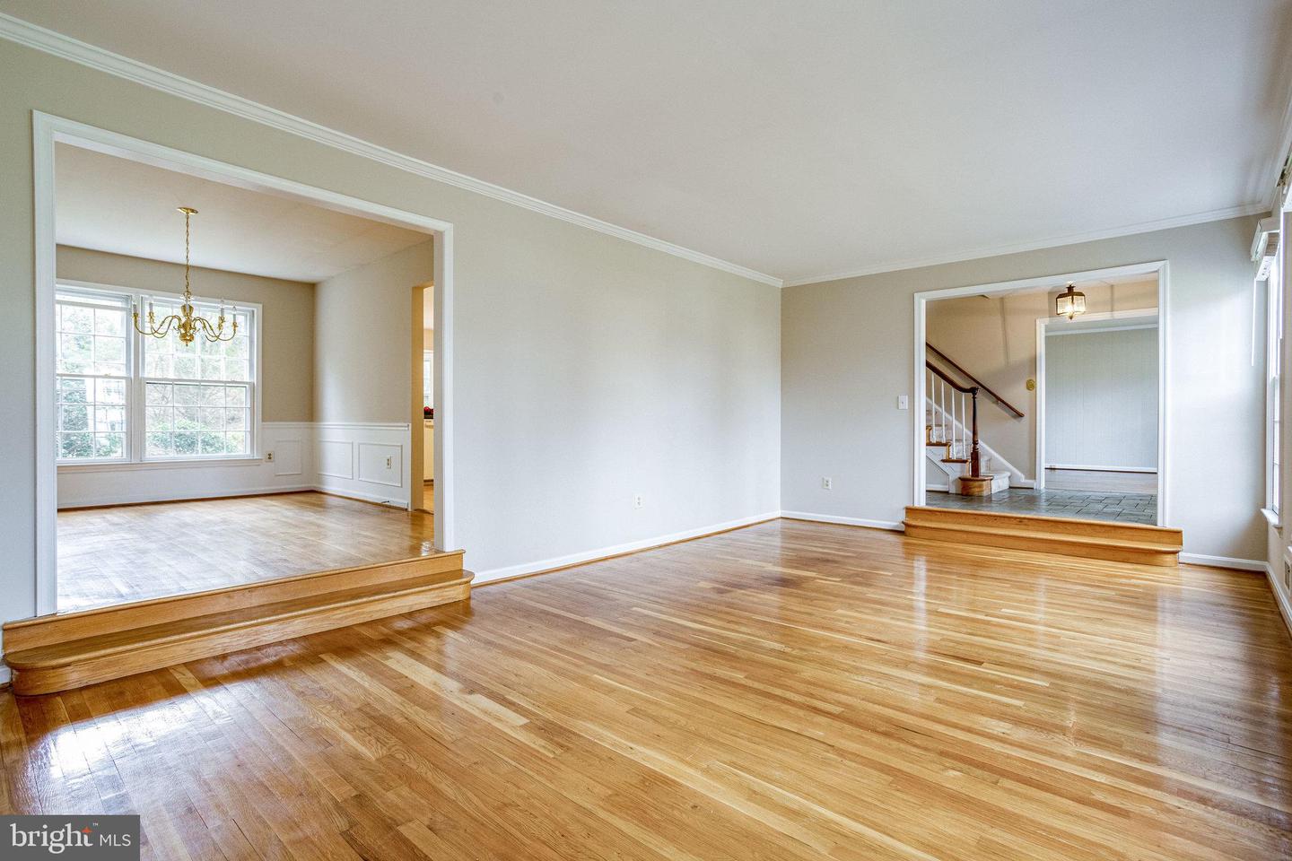 1207 Winter Hunt Rd