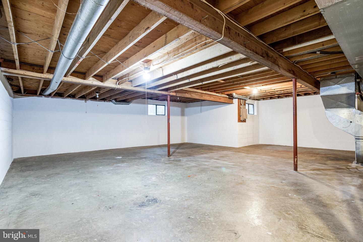 1207 Winter Hunt Rd