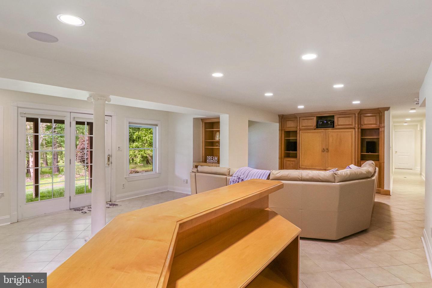 10317 Brittenford Dr