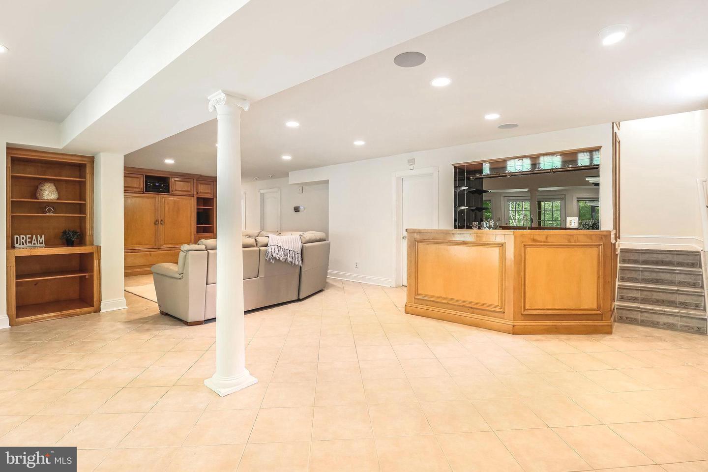 10317 Brittenford Dr