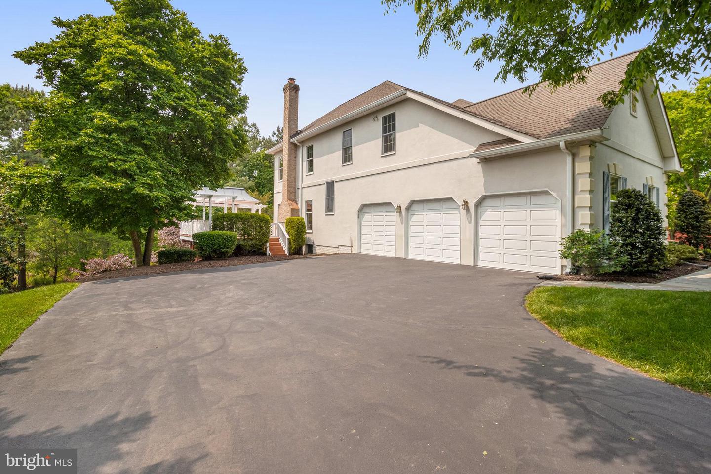 10317 Brittenford Dr