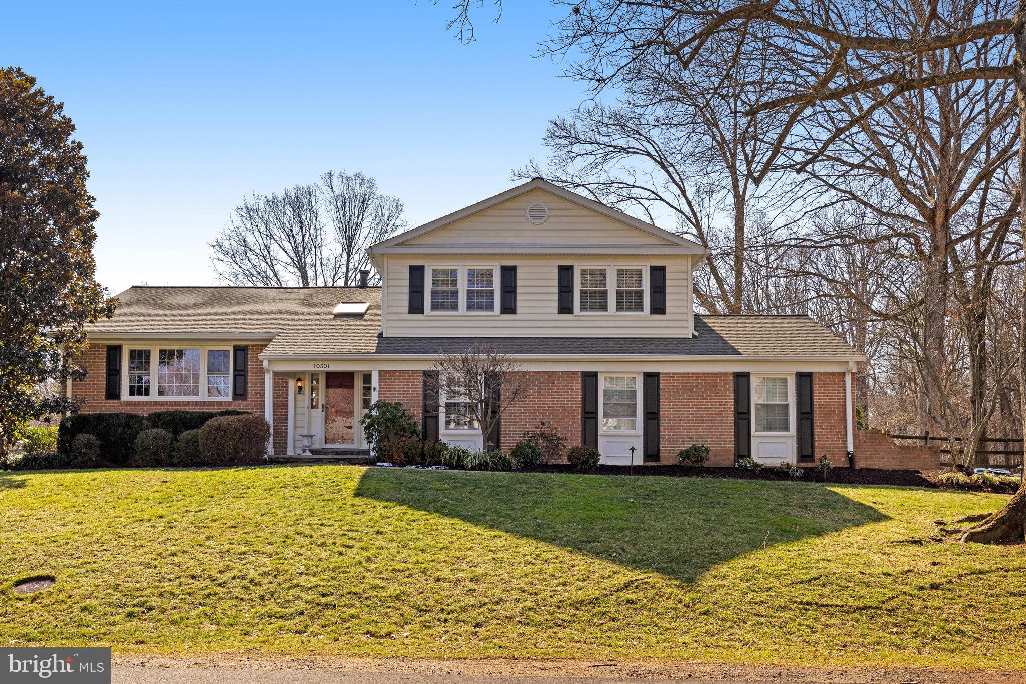 10301 Hunt Country Ln
