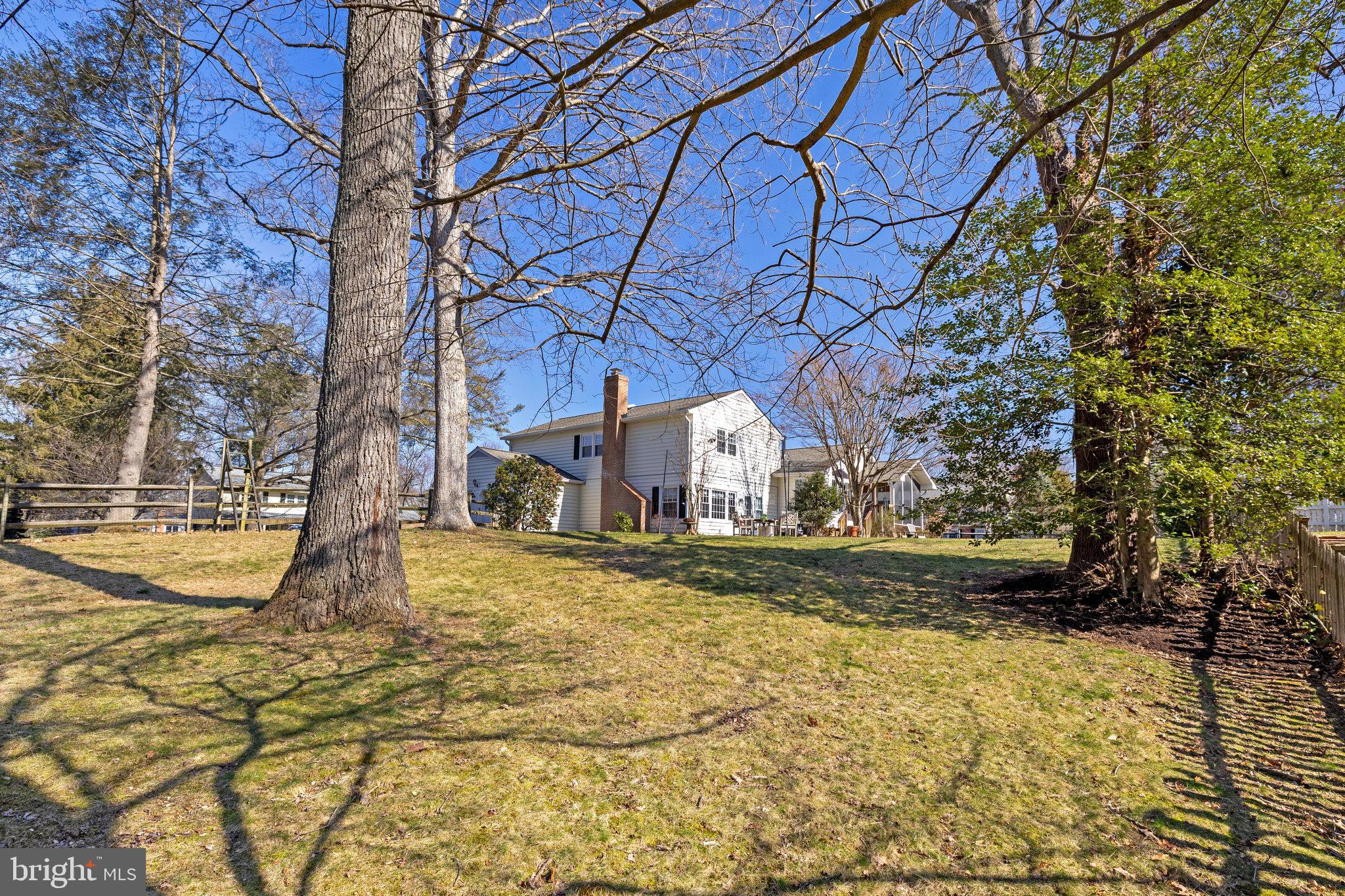 10301 Hunt Country Ln