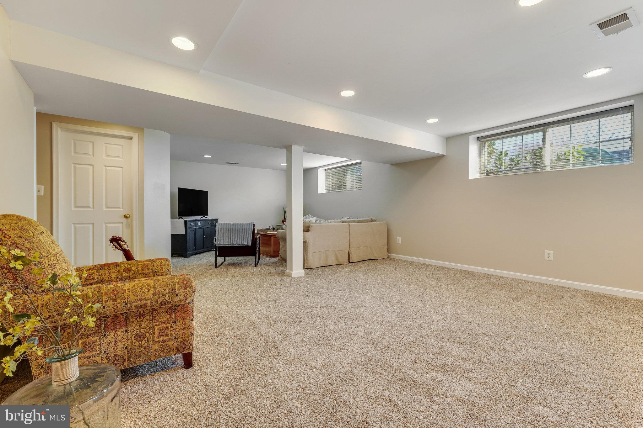 10301 Hunt Country Ln