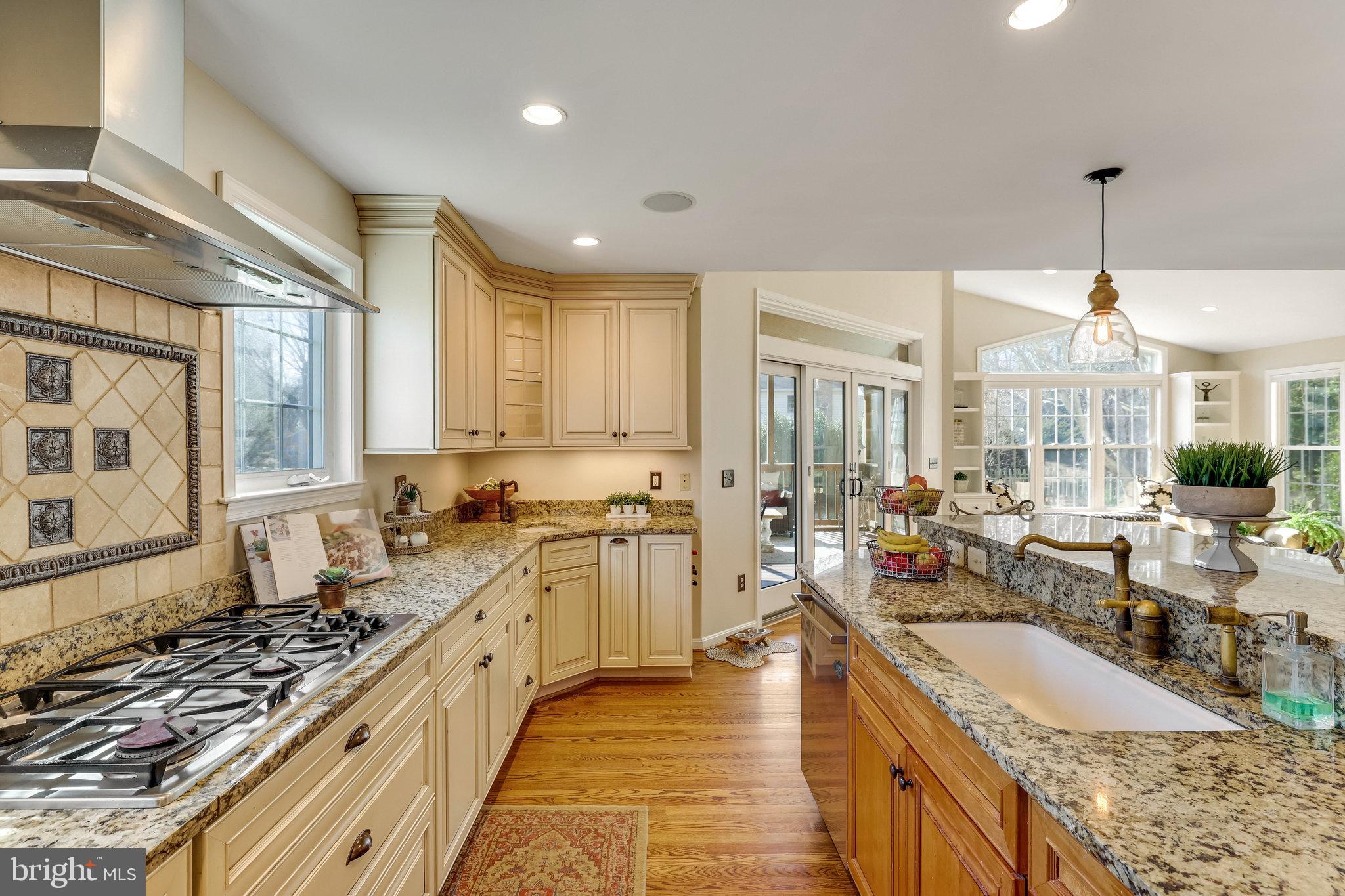 10301 Hunt Country Ln